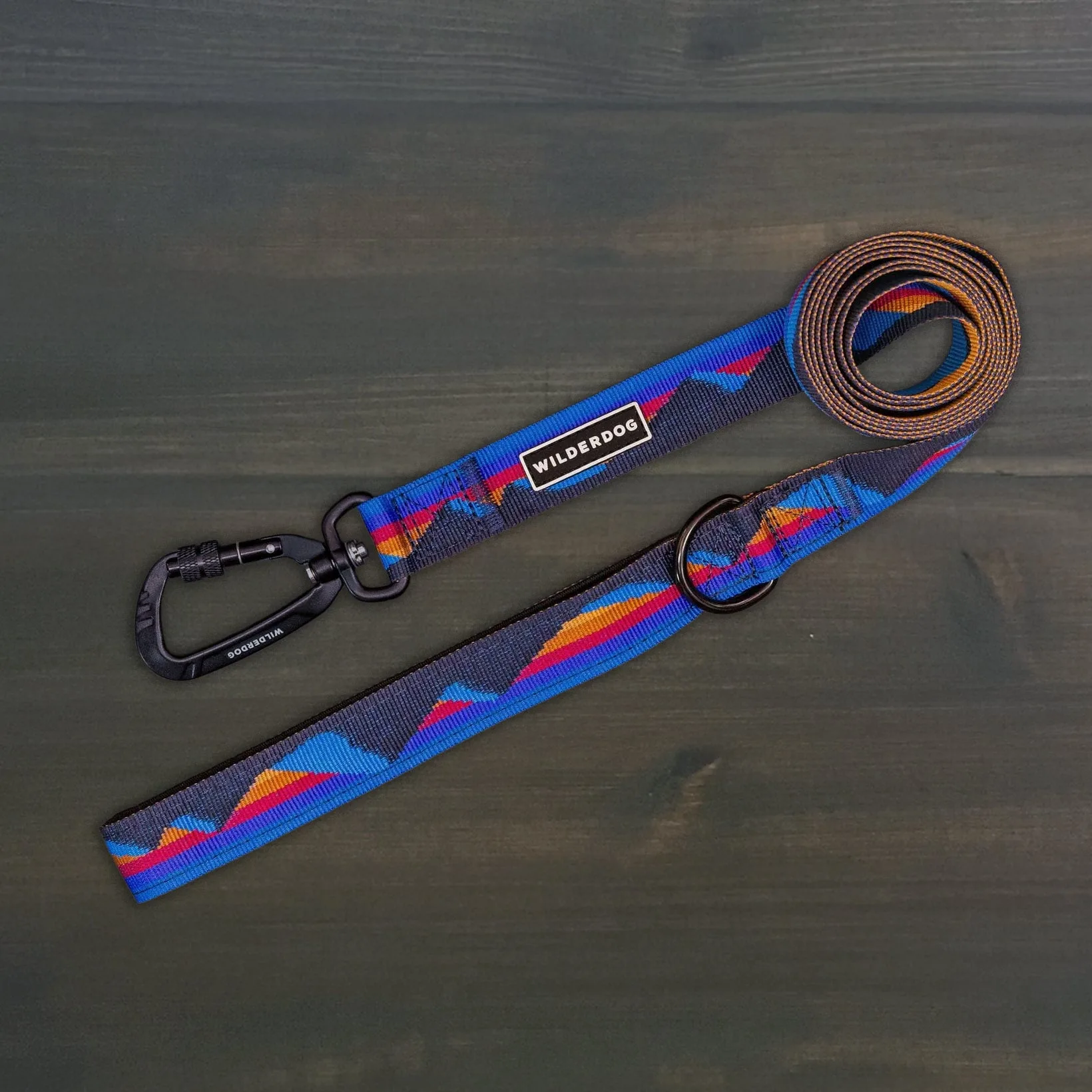 How to Properly Attach a Carabiner Leash to Your Dog’s Harness for Safe Adventures
