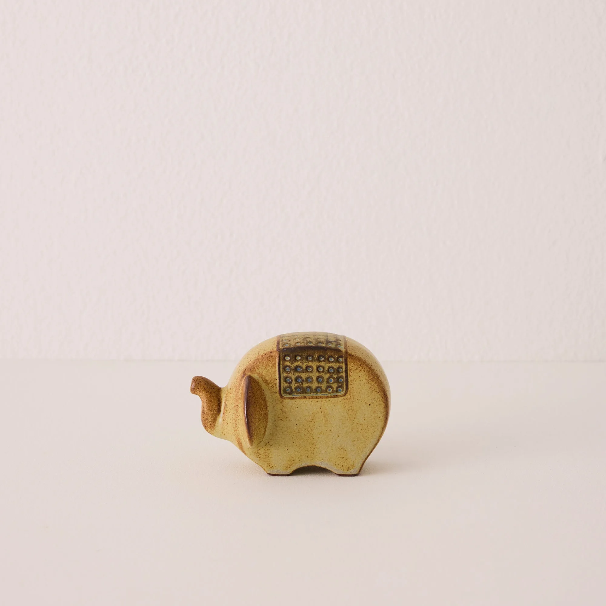 Elephant Ornament Review: A Whimsical Desk Accent for Animal Lovers