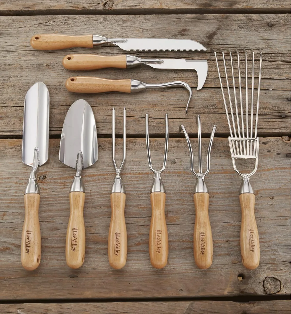 The Benefits of Using a Three-Prong Cultivator in Your Garden: Tips and Techniques