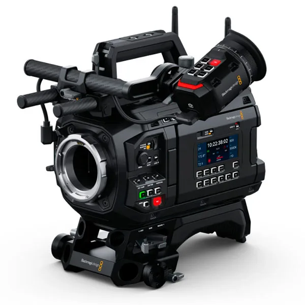 مقارنة Blackmagic URSA Cine 12K LF وRED V-RAPTOR X: اختبار الكاميرات الكبيرة