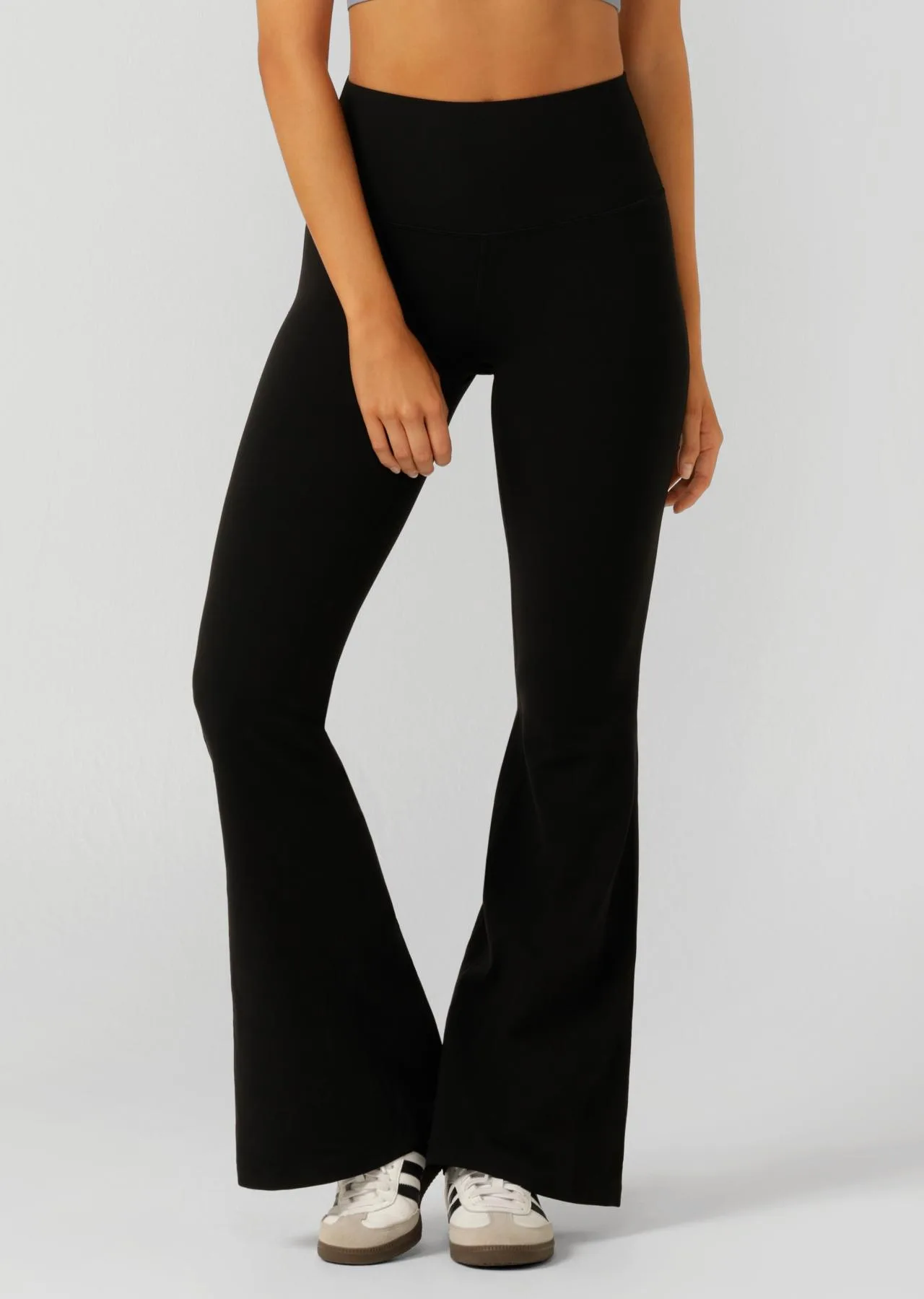 Leggings vs. leggings acampanados: ¿cuál te favorece más?