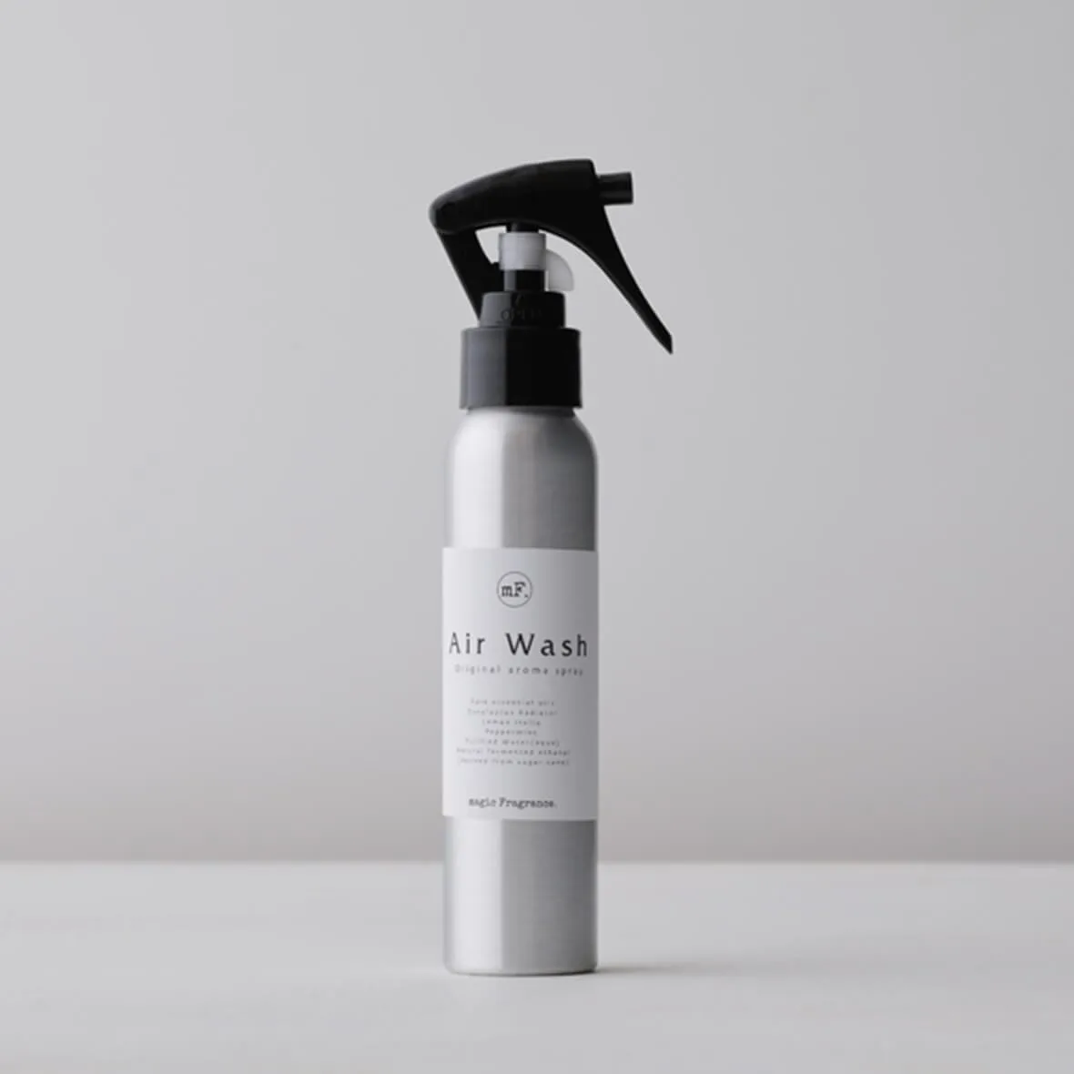 Cómo usar el spray ambiental para aire fresco en casa