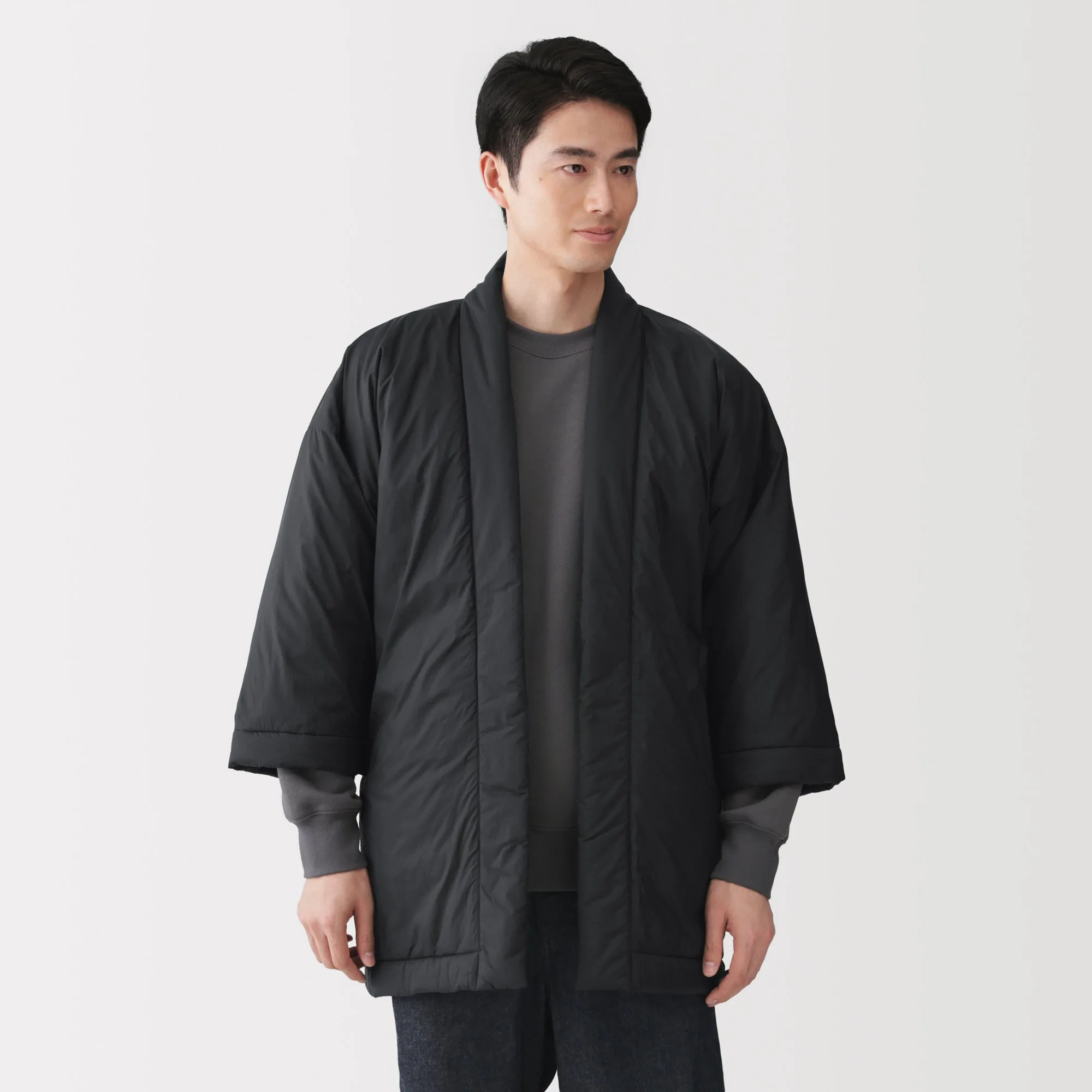 Chaqueta Hanten acolchada vs. Jinbei de gofre: comparativa de capas interiores