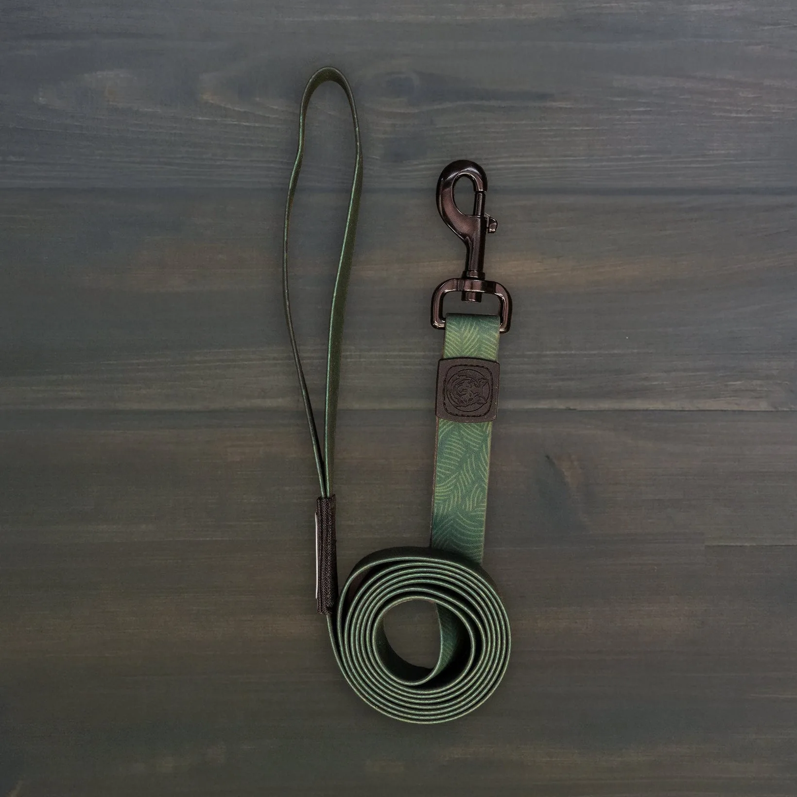 Climbing Rope Leash vs. Nylon Leash: Which Material Is Best for Your Dog?