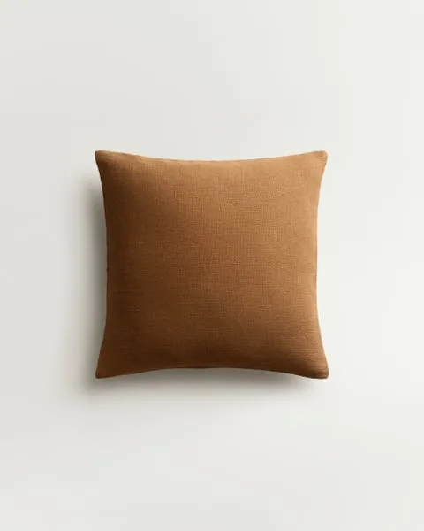 Studio Linen – Brandy Curtains Review: Light Filtering and Privacy Performance