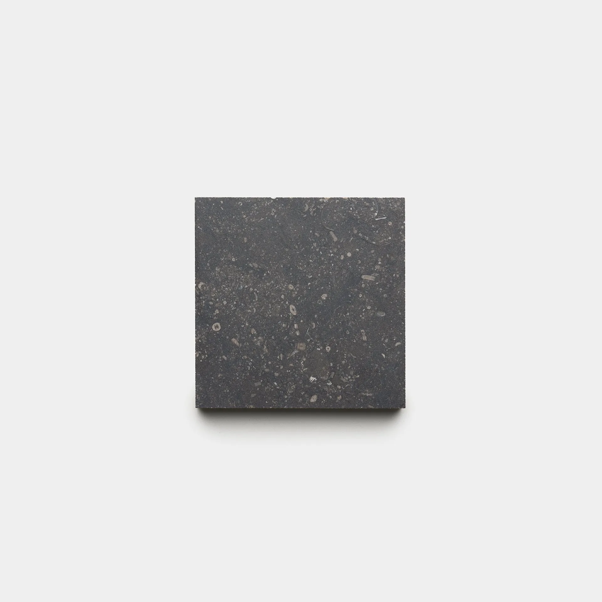 Cantera Tile vs. Natural Stone: Key Differences