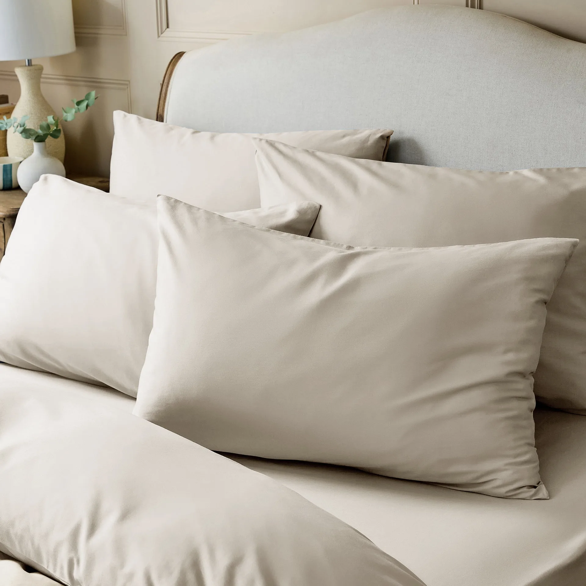 Bedsheet vs Duvet Cover: What's the Difference and Do You Need Both?