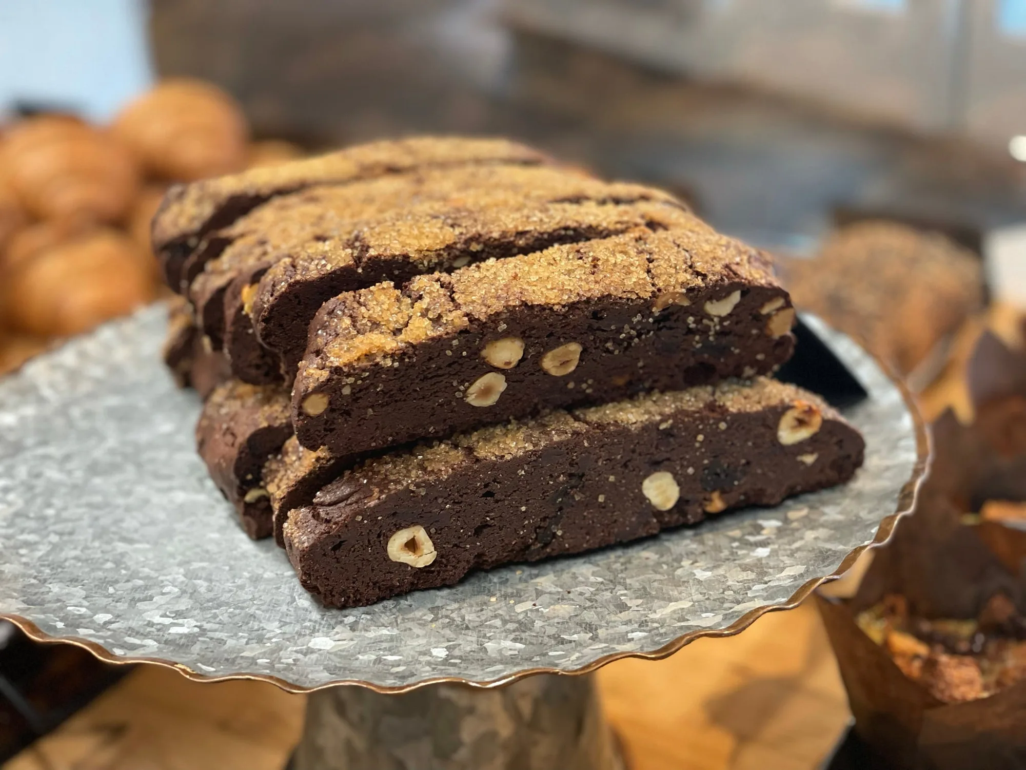 Biscotti vs Rugelach: Which Pastry to Order