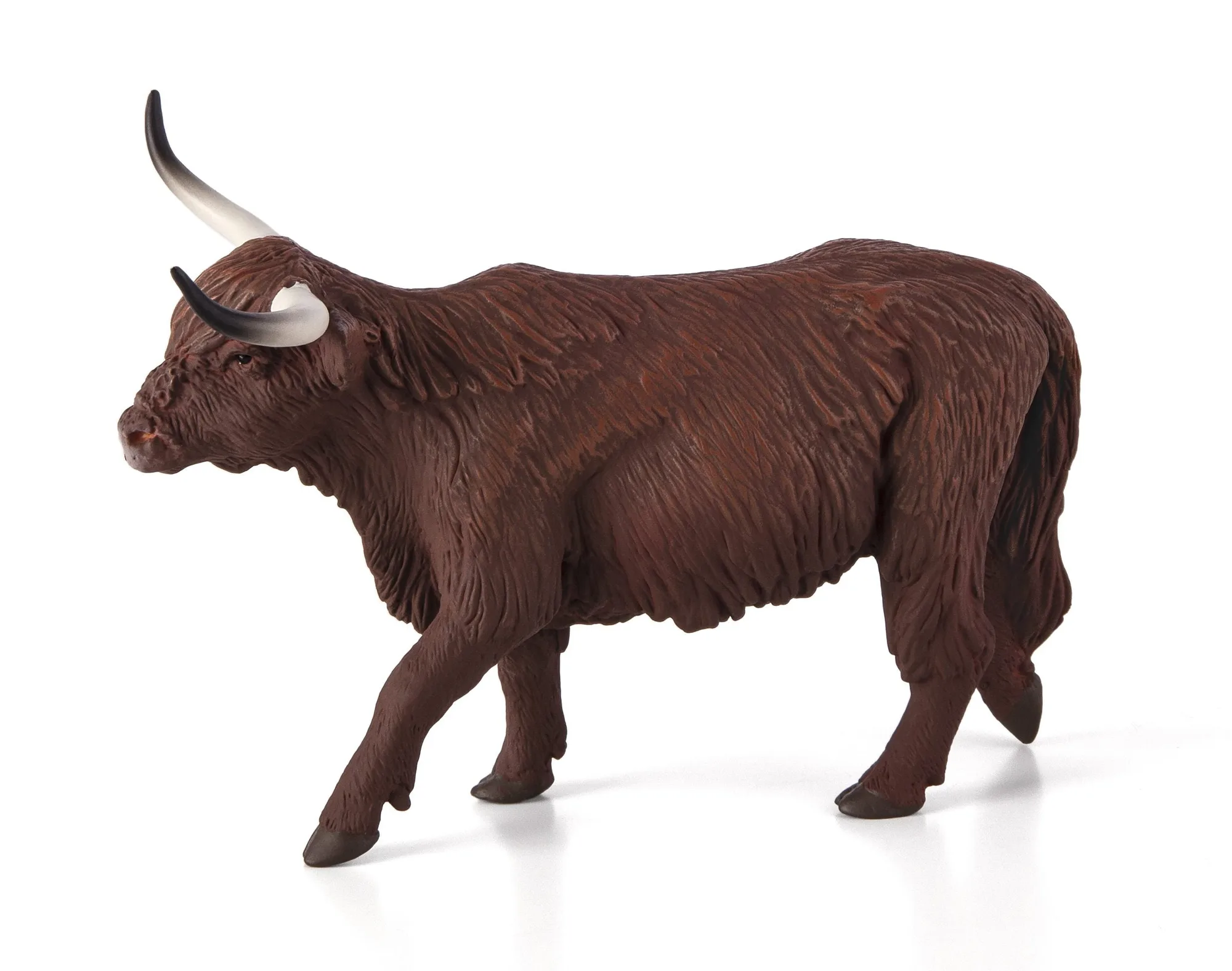 Guía de compra de figuras de vaca highland: escala, cuernos y acabado