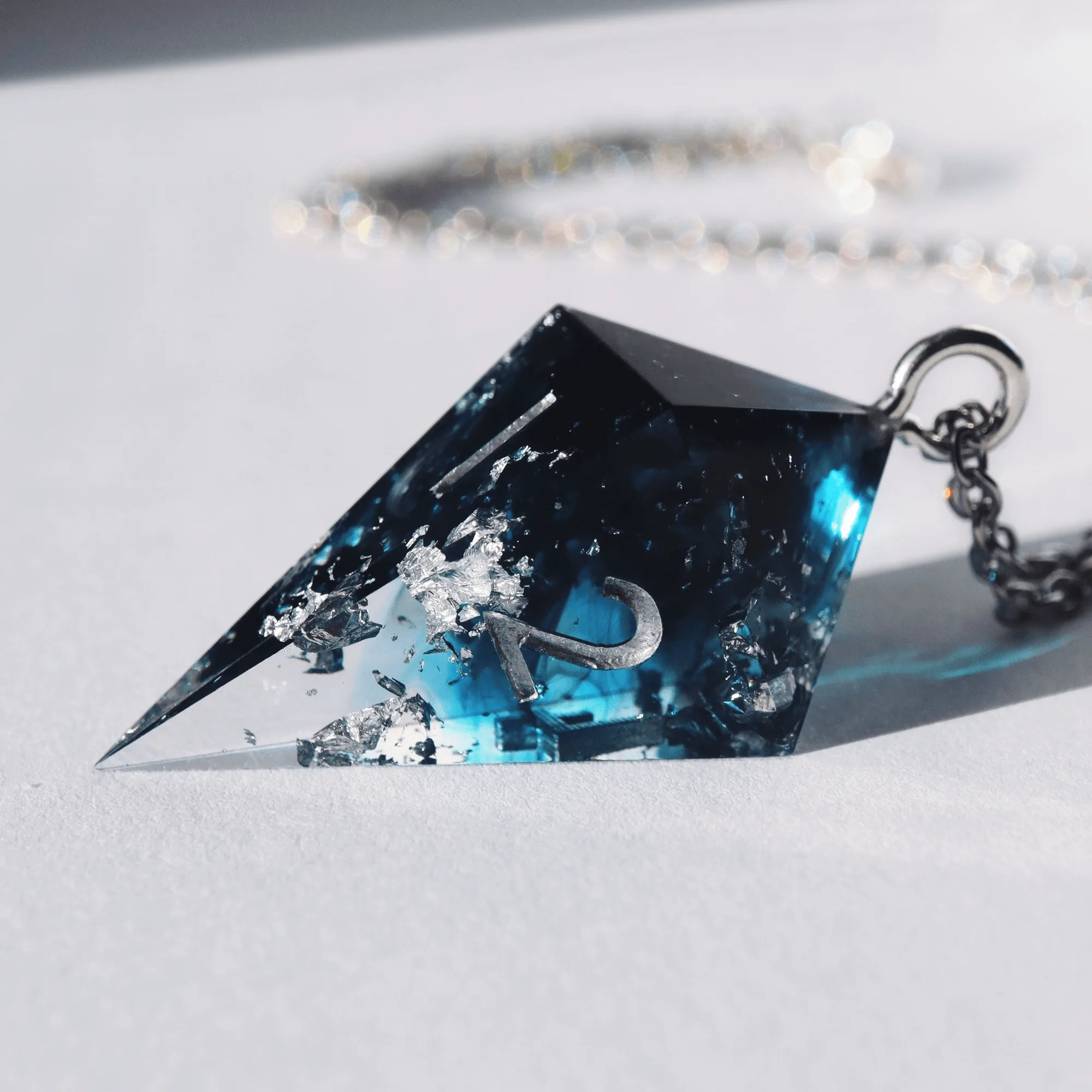 Crystal D4 Necklace Coldhearted: Styling for Gamers