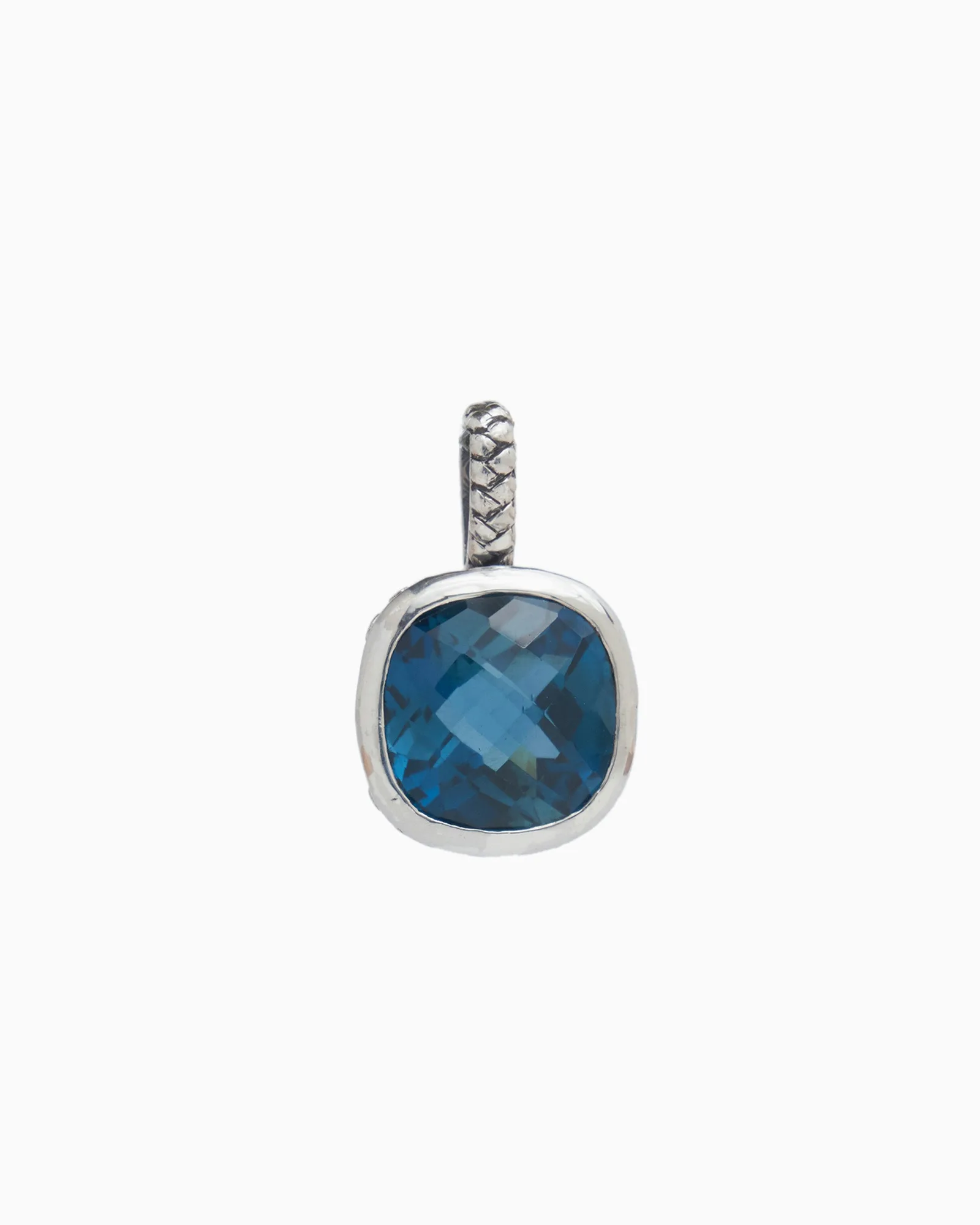 Petroglyph Stone Pendant Buying Guide: What to Know