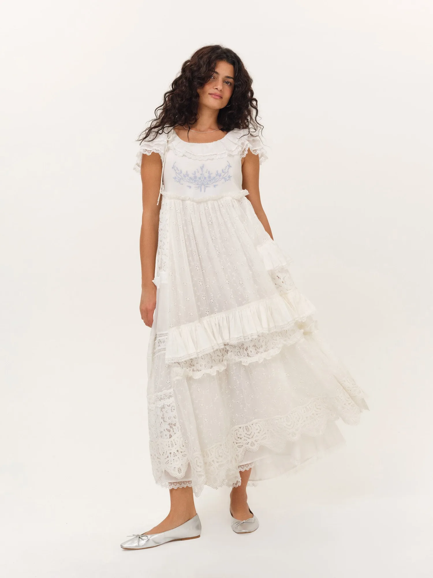 Cover Up Dresses: From Beach to Brunch – Styling Ideas