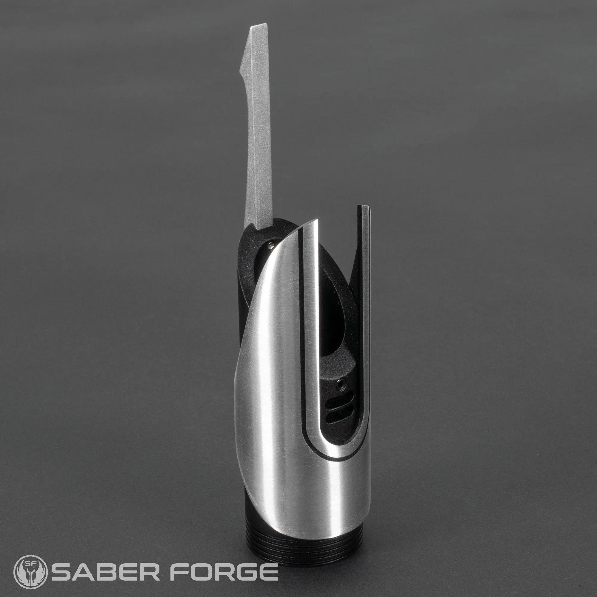 How to Properly Tighten the Set Screws on Your Saber Emitter