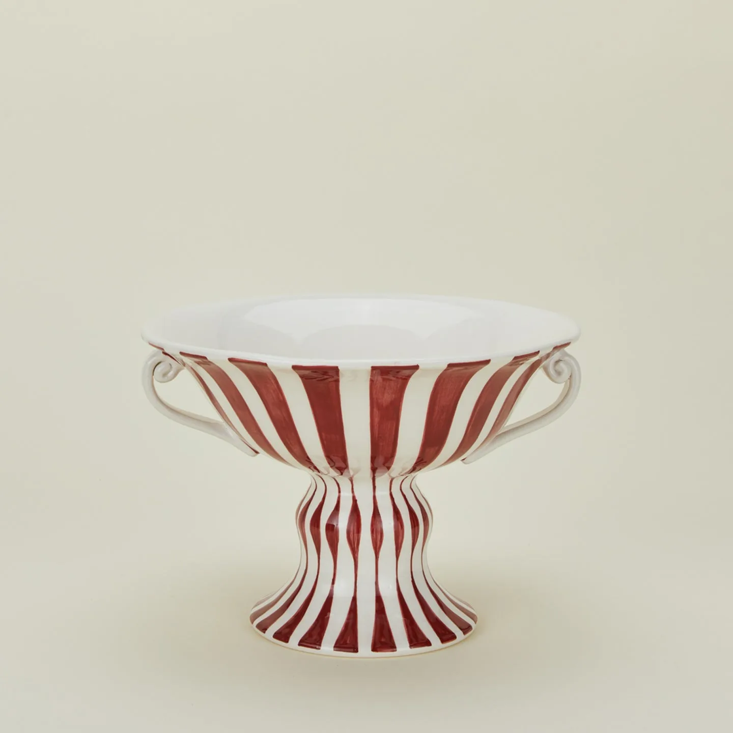 Ceramic vs Stoneware: Which Dinnerware Material Is Best for Your Table?