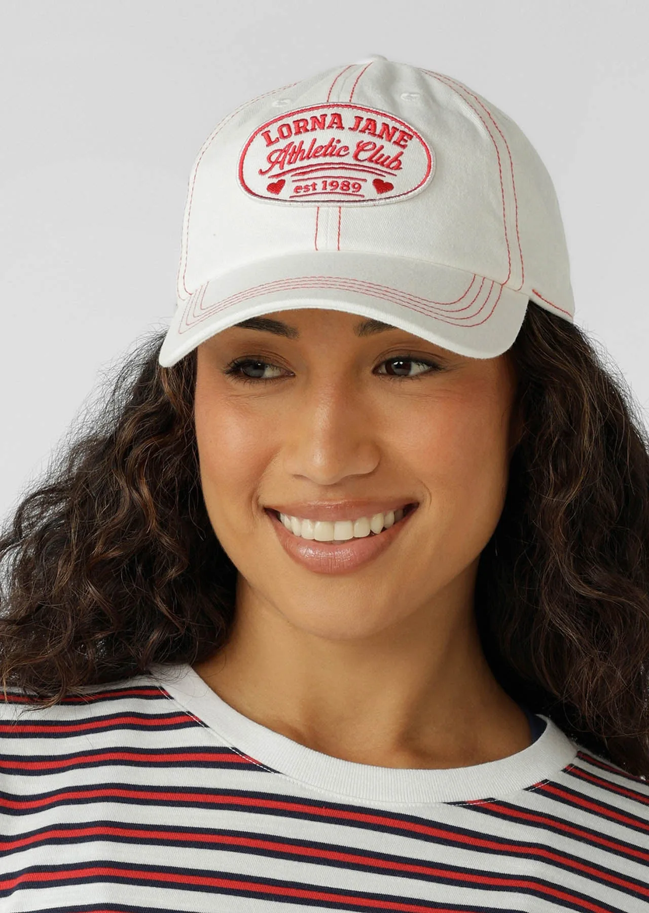 Washed Cap vs Classic Cap: Which Style Suits You?