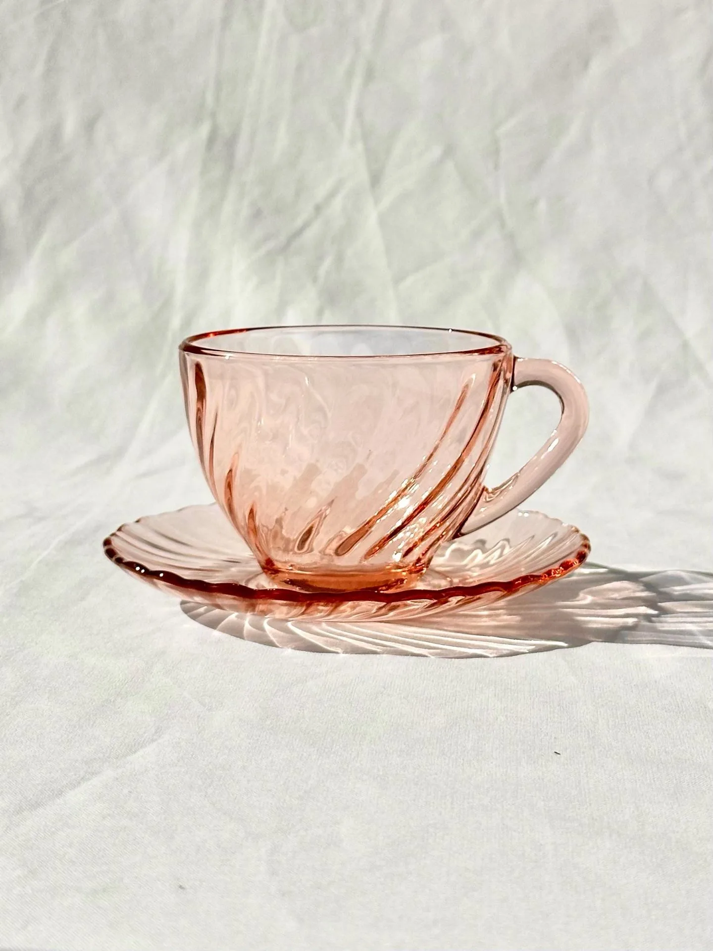 How to Choose the Perfect Vintage Ceramic Baker for Your Kitchen