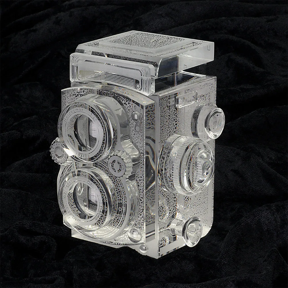 Réplica de cámara Fotodiox Crystal: ¿pisapapeles o sujetalibros?