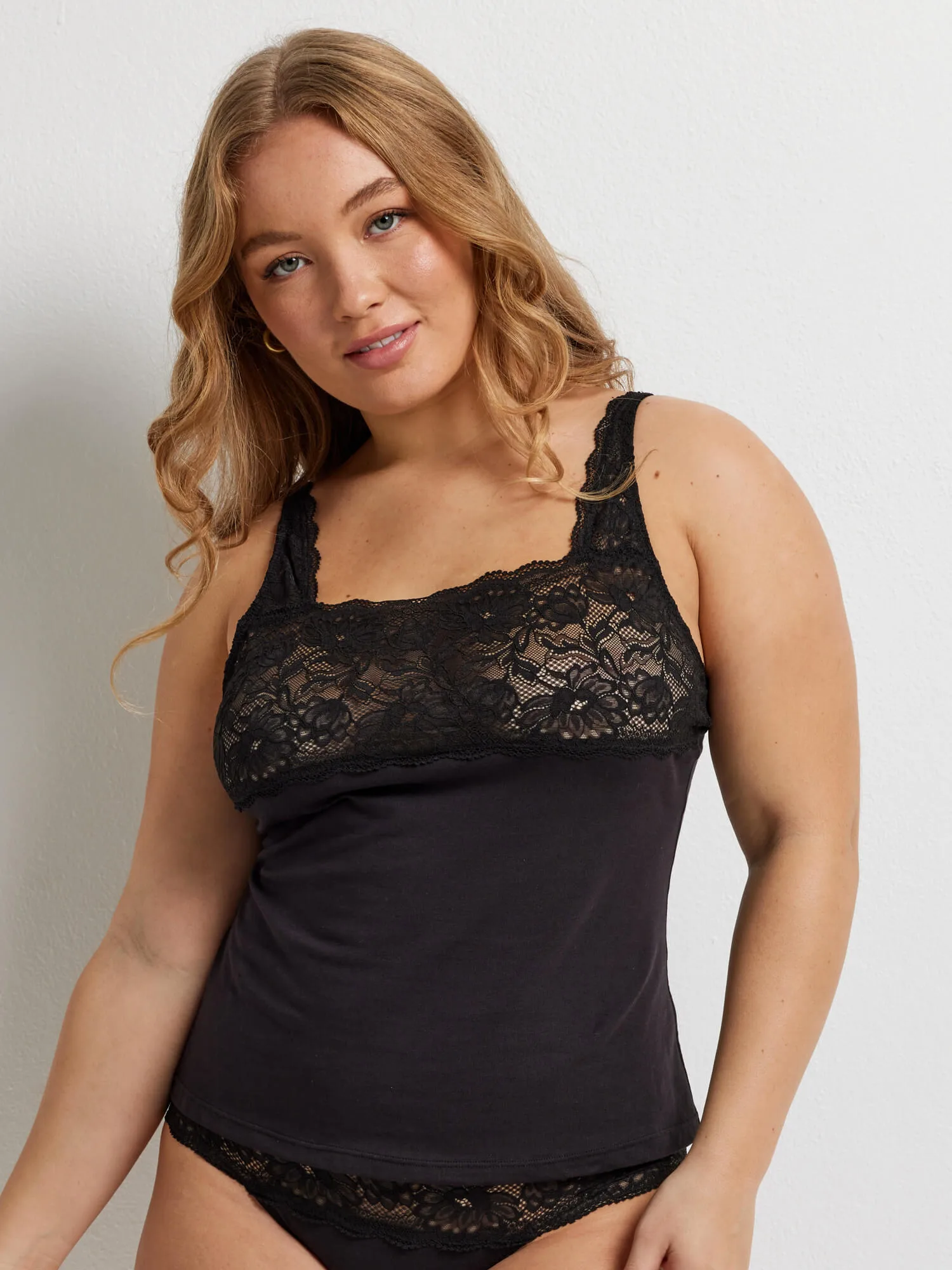 Daily Essentials Cotton & Floral Lace Cami (465N)