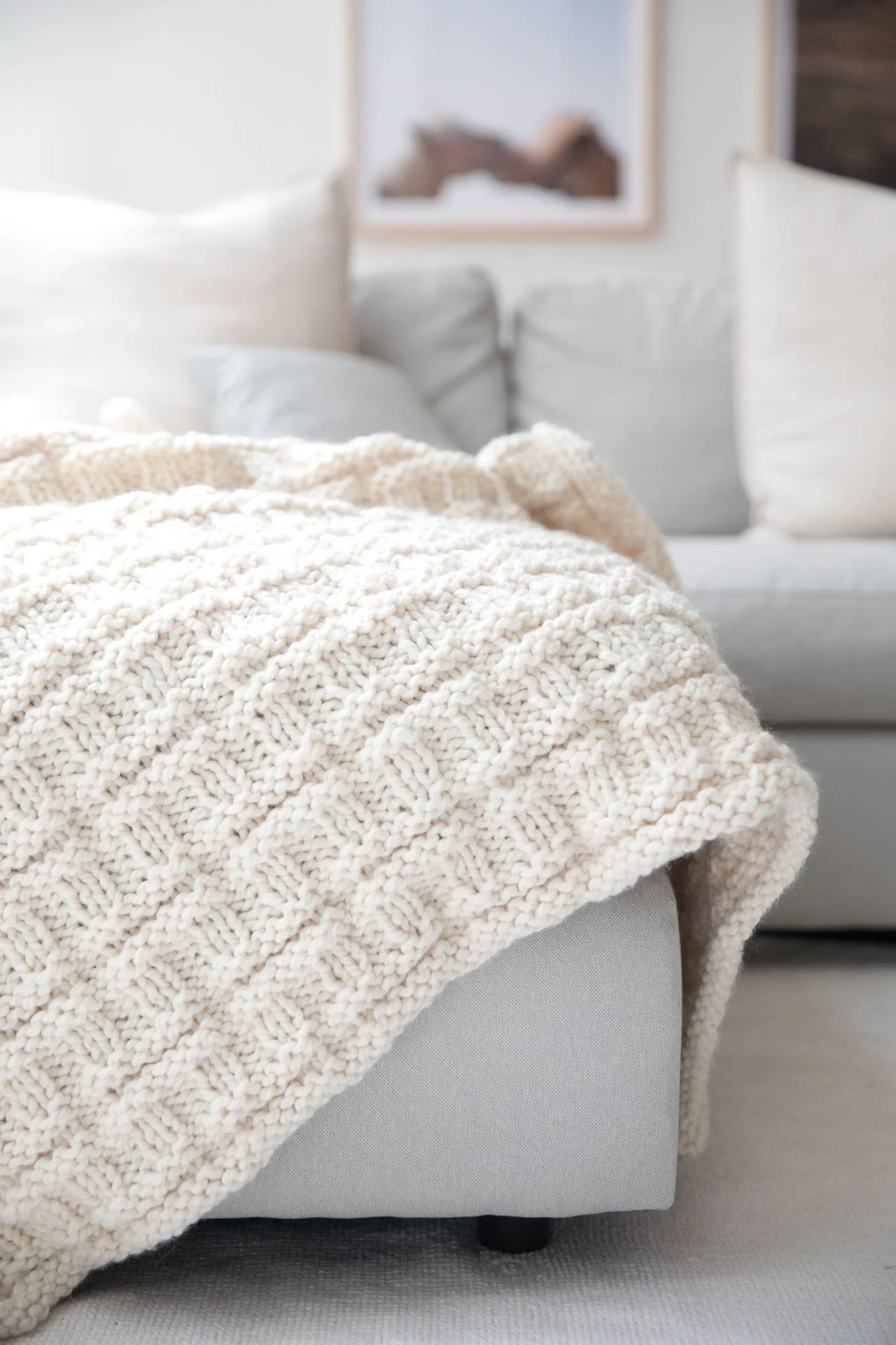 Best Yarn for Crochet Shrugs: Light DK vs Medium Worsted