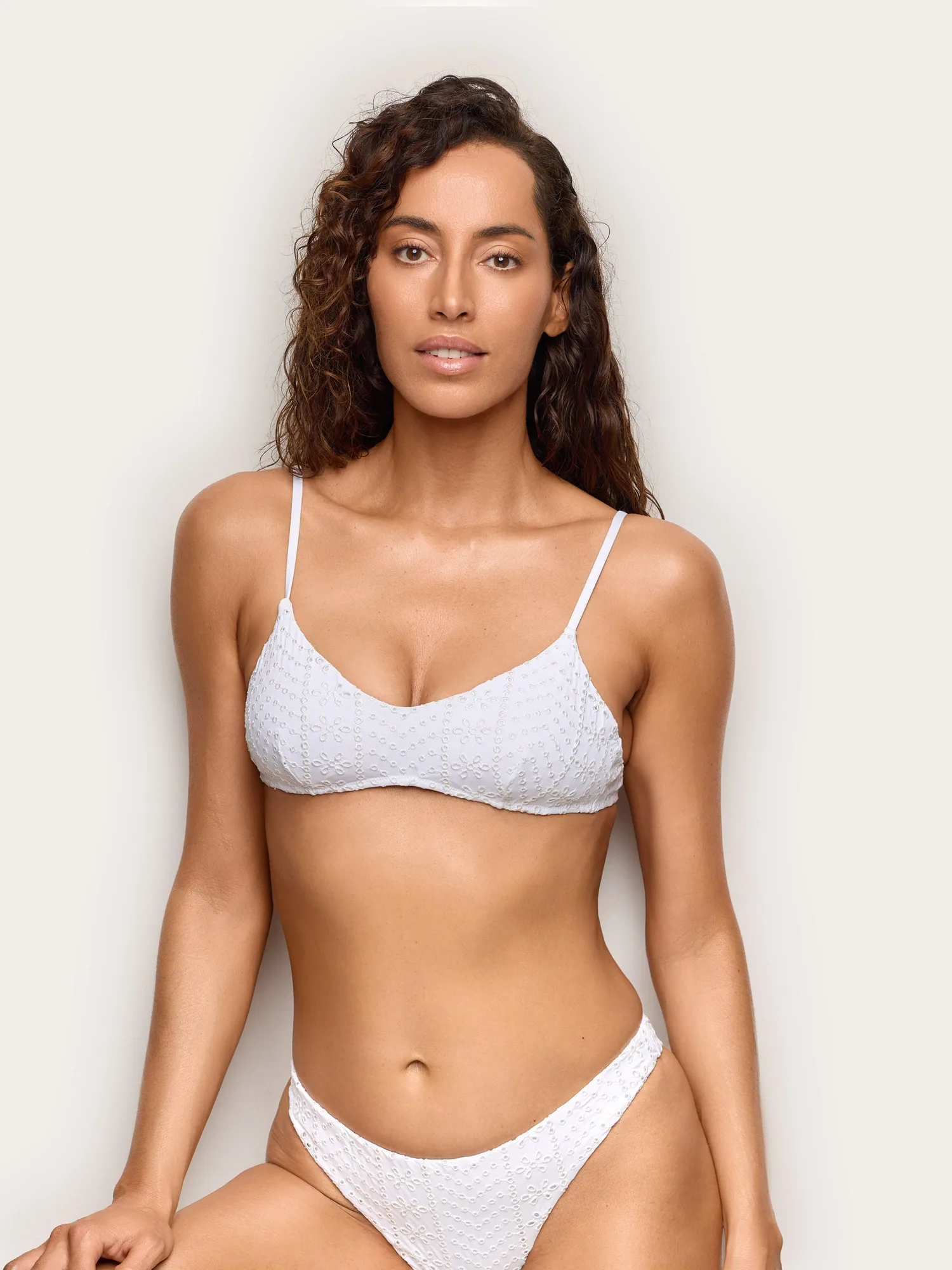 Bralette vs. Push-Up Bra: Which is More Comfortable?