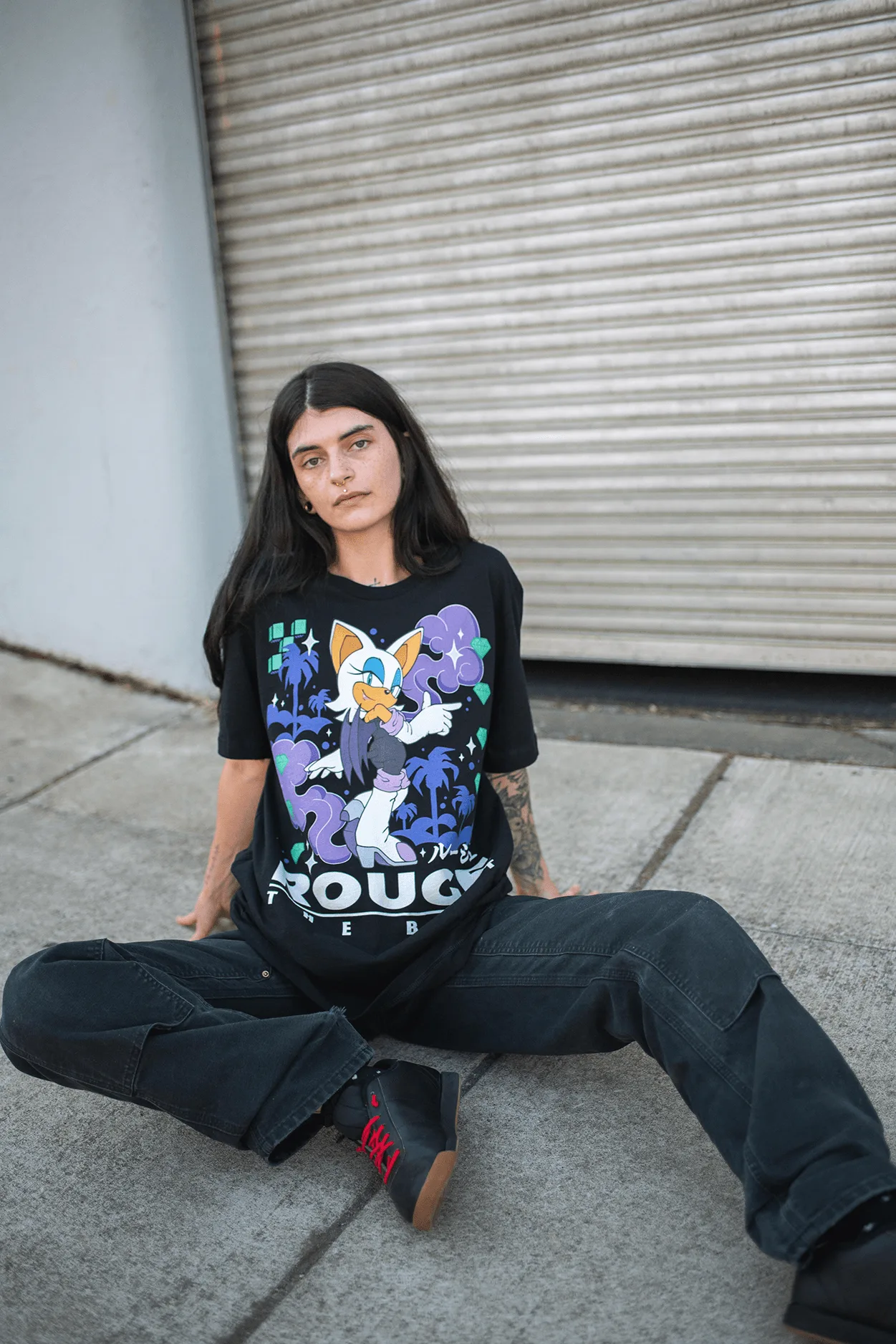 Sonic The Hedgehog: Camiseta Rouge noche nublada