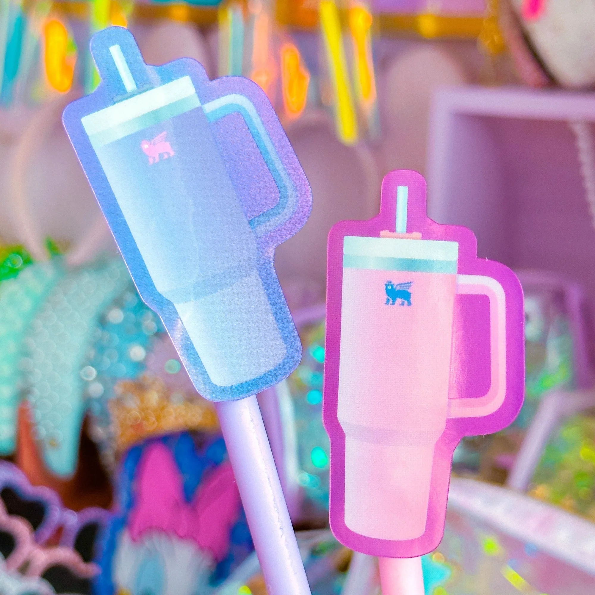Apply Waterproof Stickers to Water Cups Without Bubbles