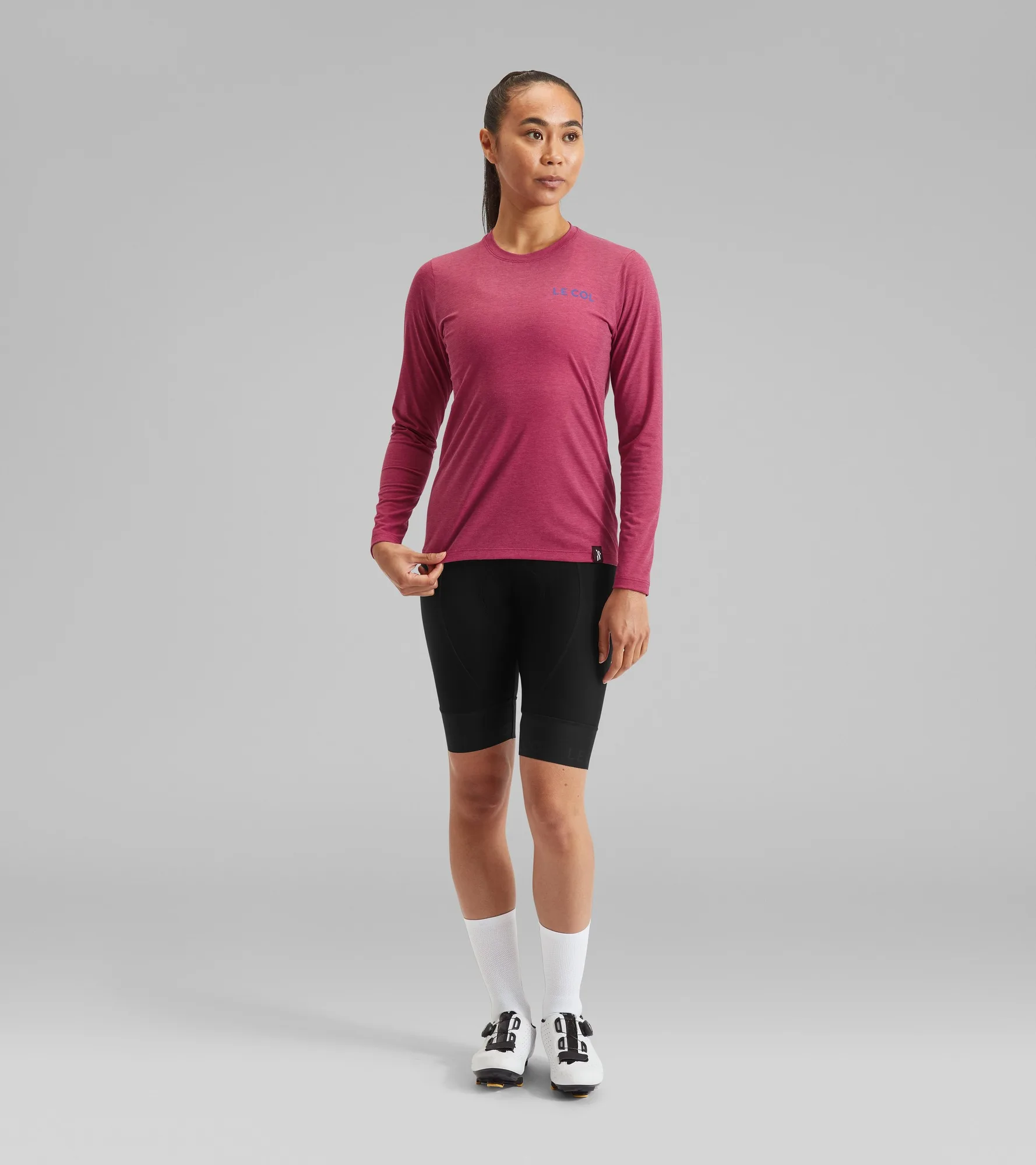 Cotton vs Merino T-Shirt for Cycling: Which to Choose?