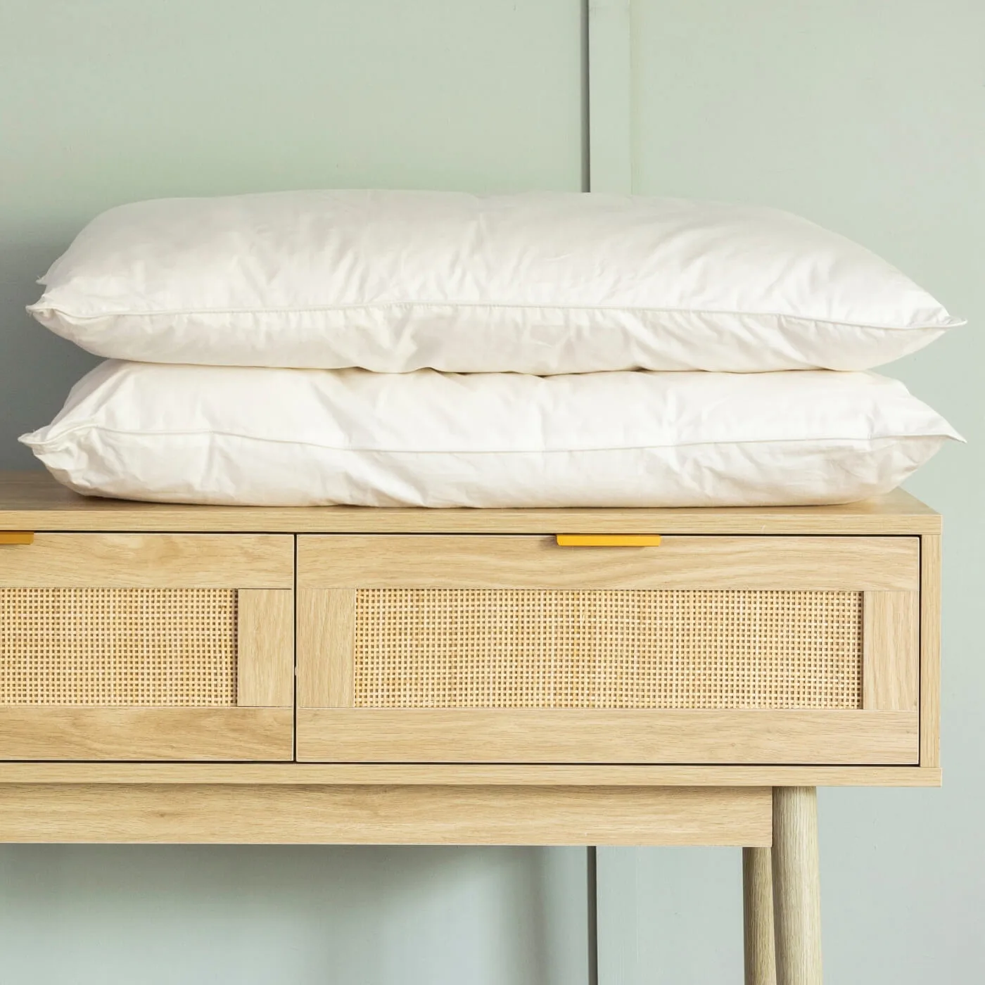 How Often Should You Replace Your Pillows? Expert Guide to Pillow Lifespan and Sleep Health