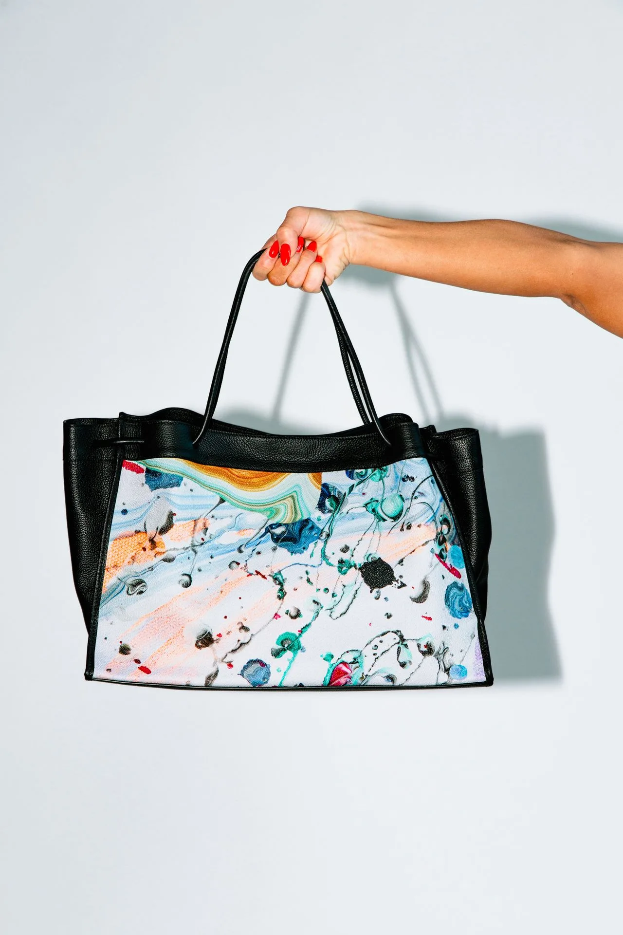 The Craftsmanship Behind PAGERIE Bags: A Look Inside