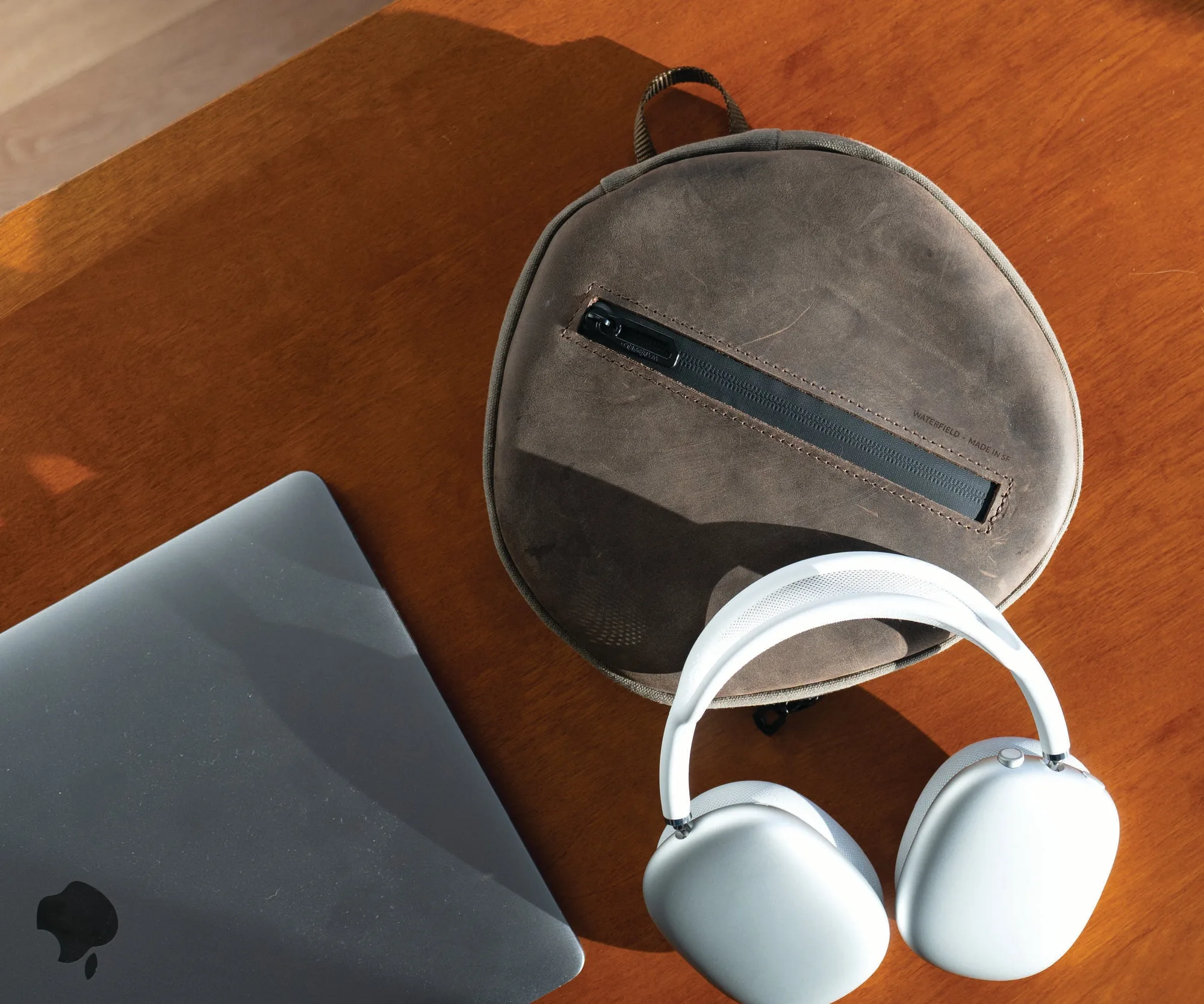 حافظة AirPods Max Shield: ما يناسبها وكيفية استخدامها