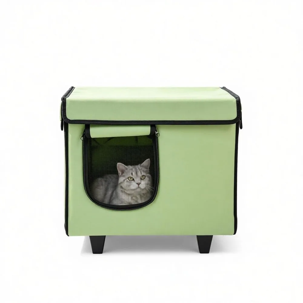 How to Choose an Outdoor Cat House for All Seasons
