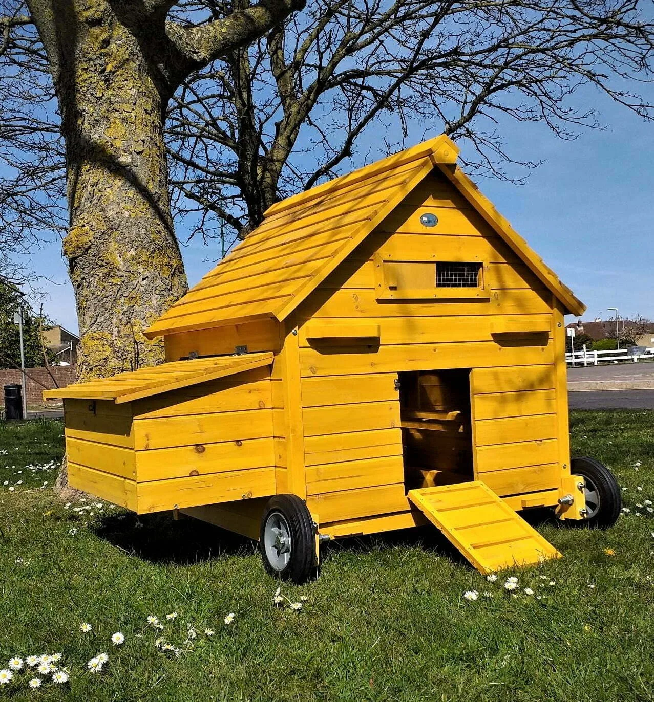Skylight Cottage Chicken Coop On Wheels