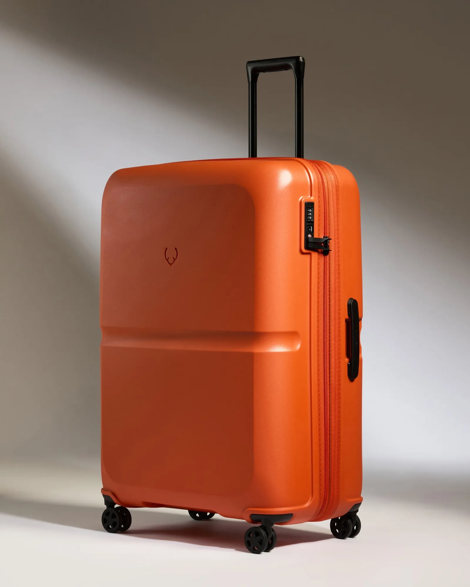 Equipaje grande en naranja ascua - Single Stripe