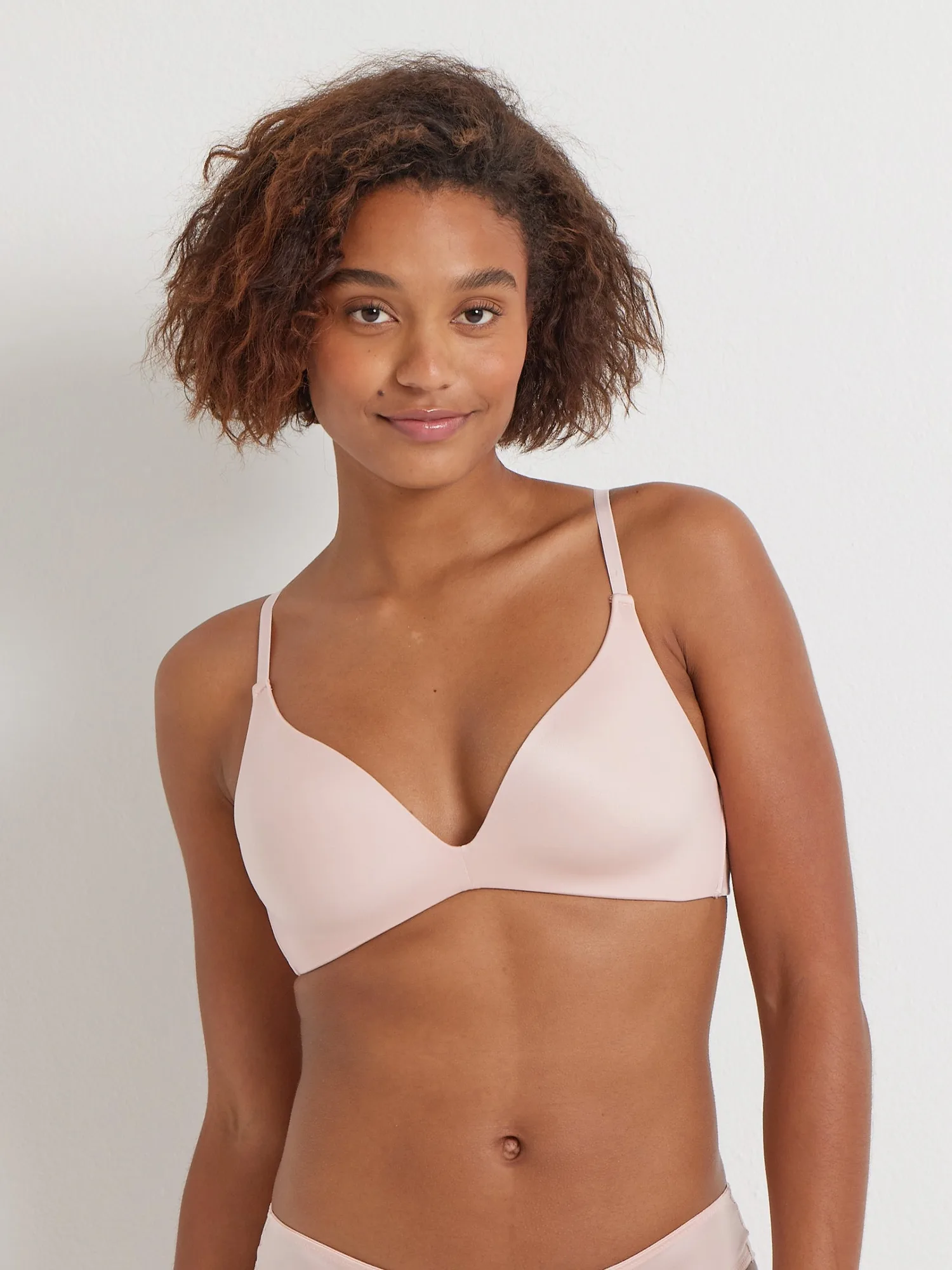 Total Comfort First Fit Bügelloser Plunge-BH