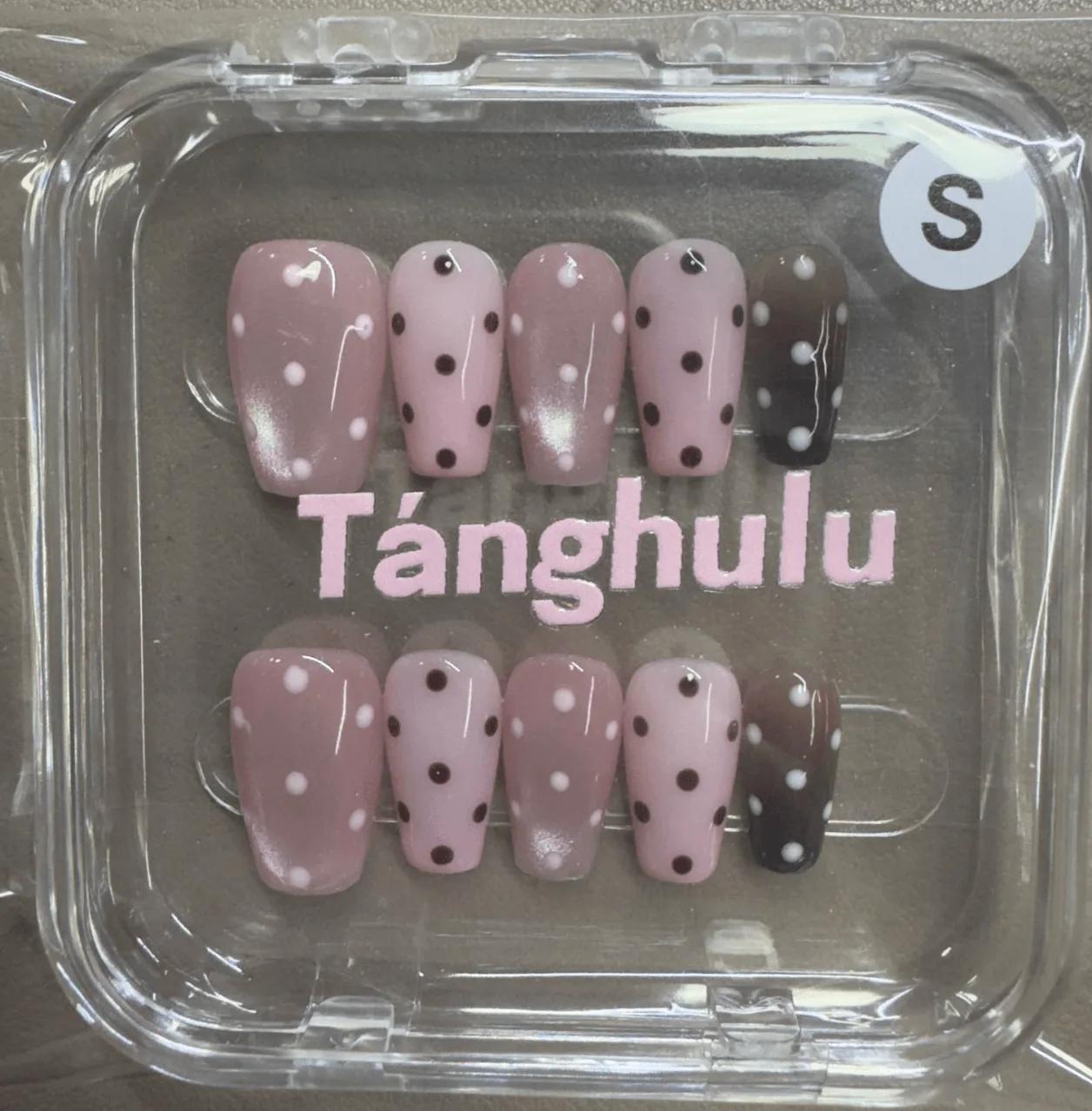 Unhas press-on Bubble Blush: dicas para durar mais