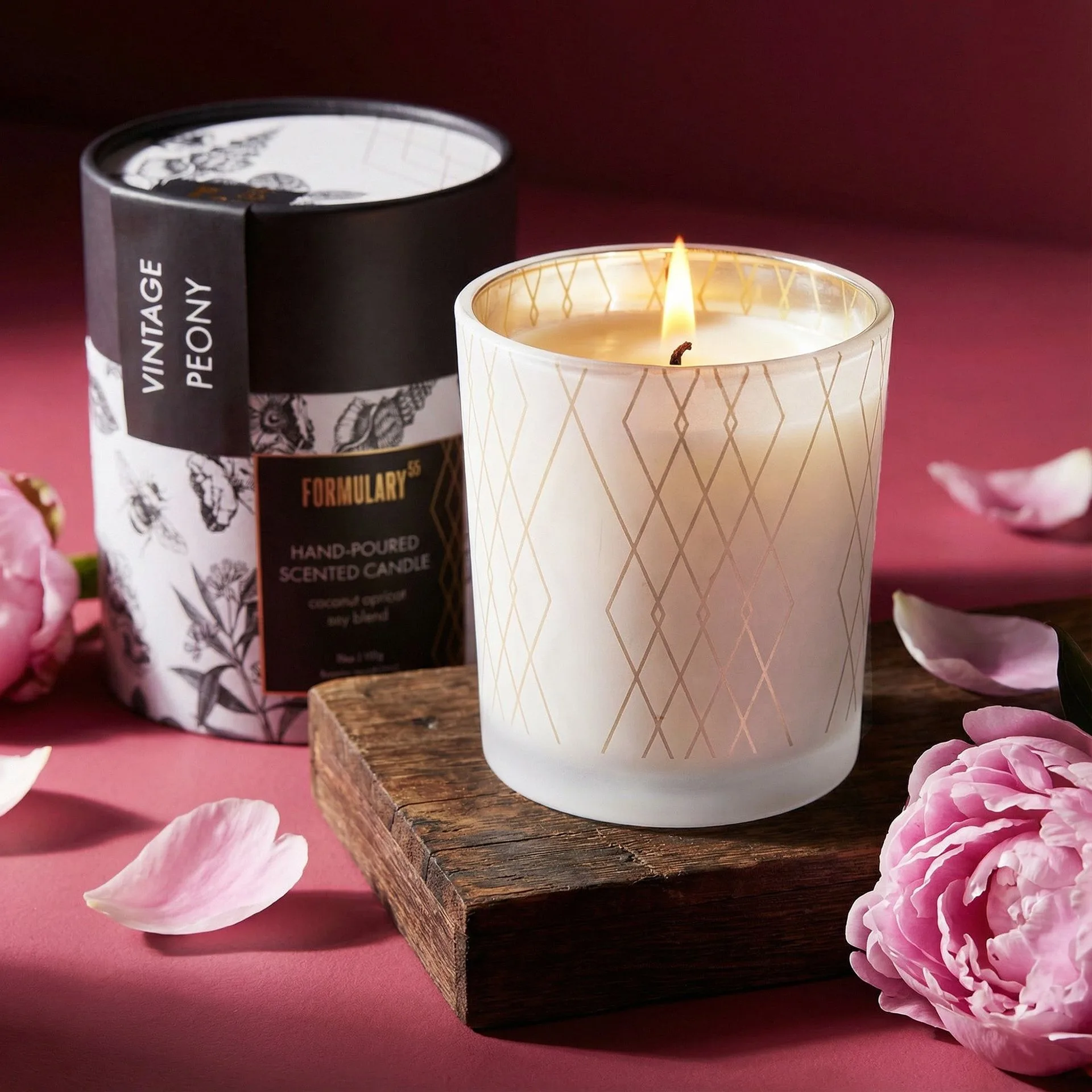 Buying Guide: How to Select the Perfect Candle as a Gift