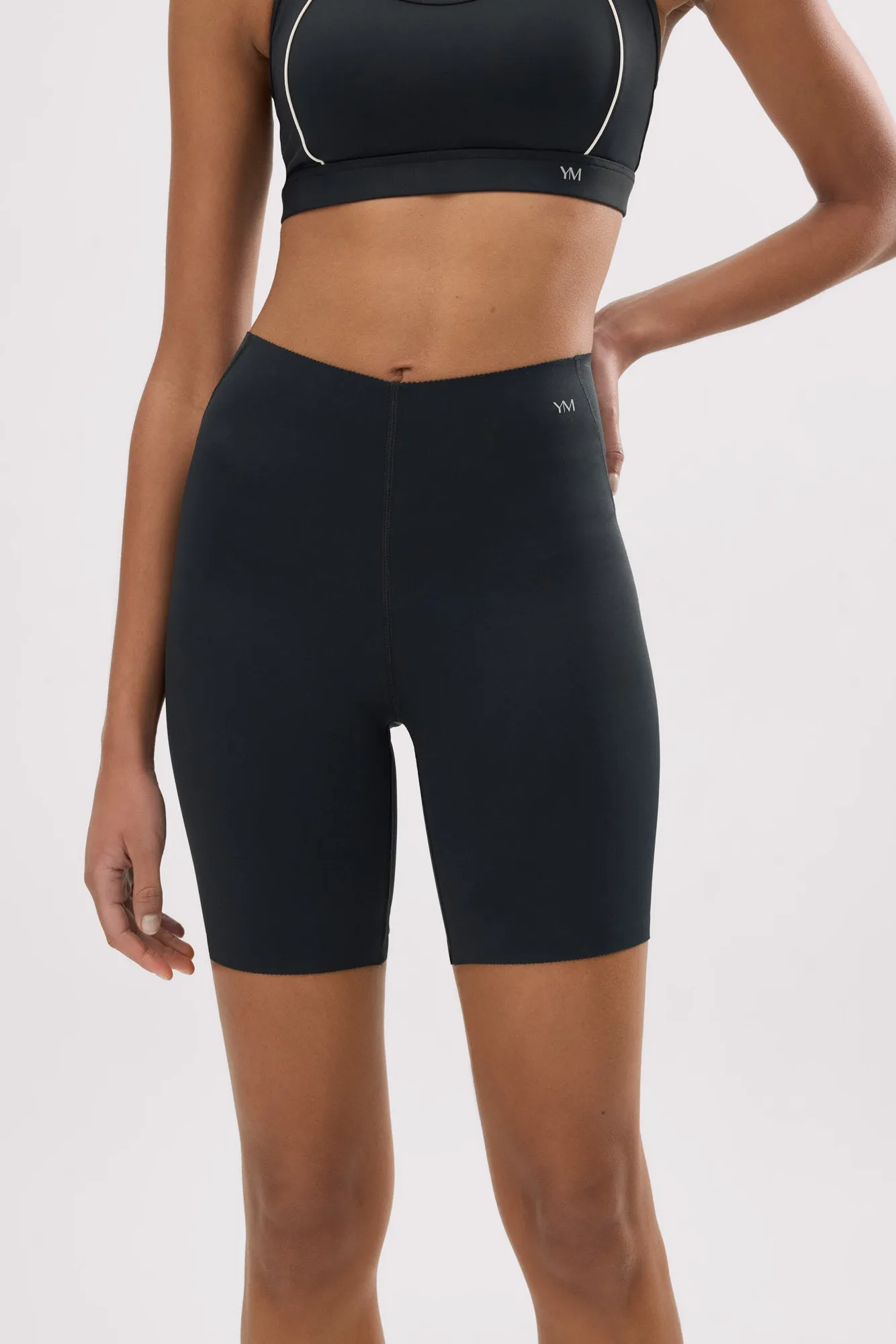 Kompressions-Sportleggings kurz schwarz