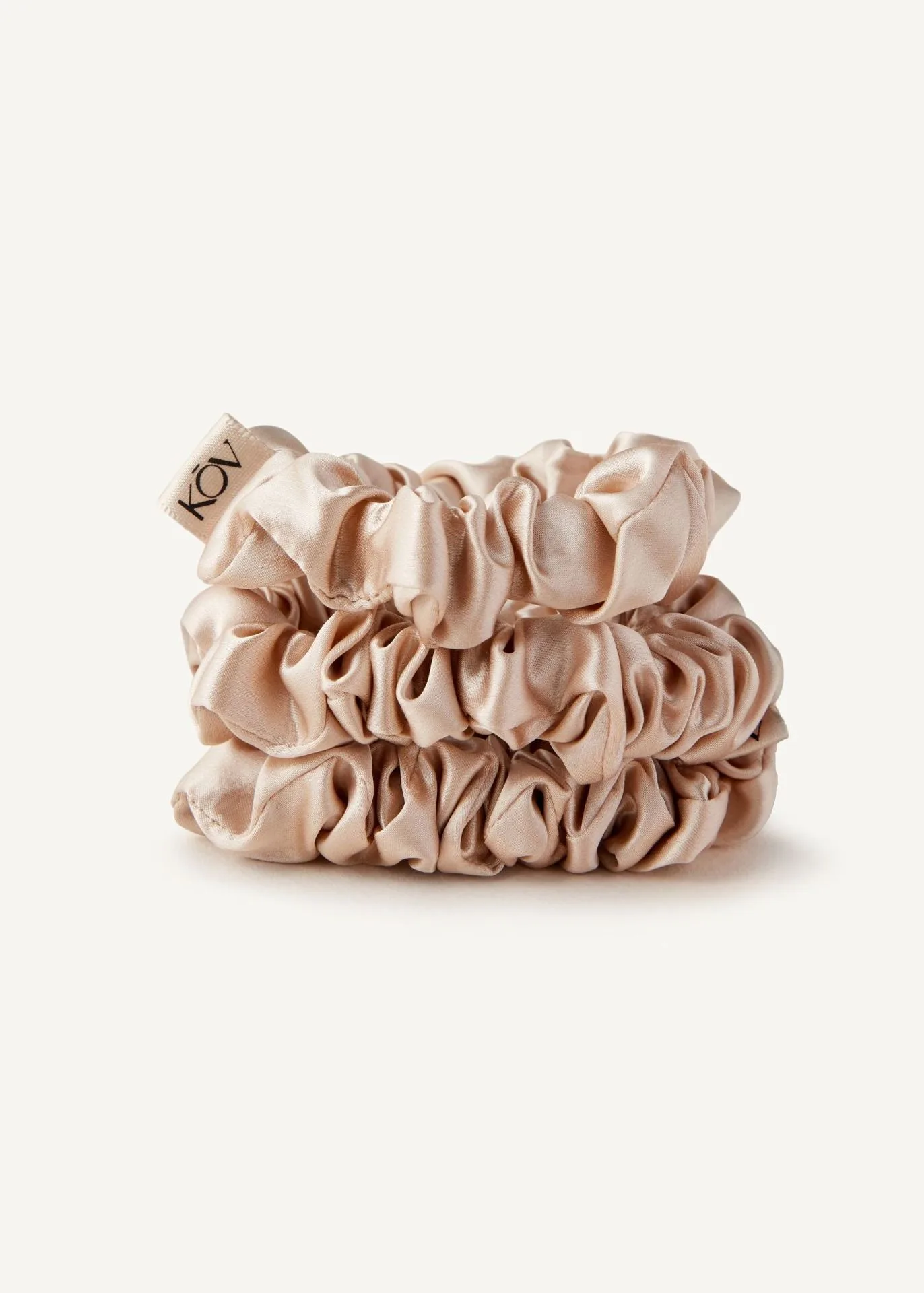How to Clean and Care for Your Silk Scrunchies: Tips for Long-Lasting Softness