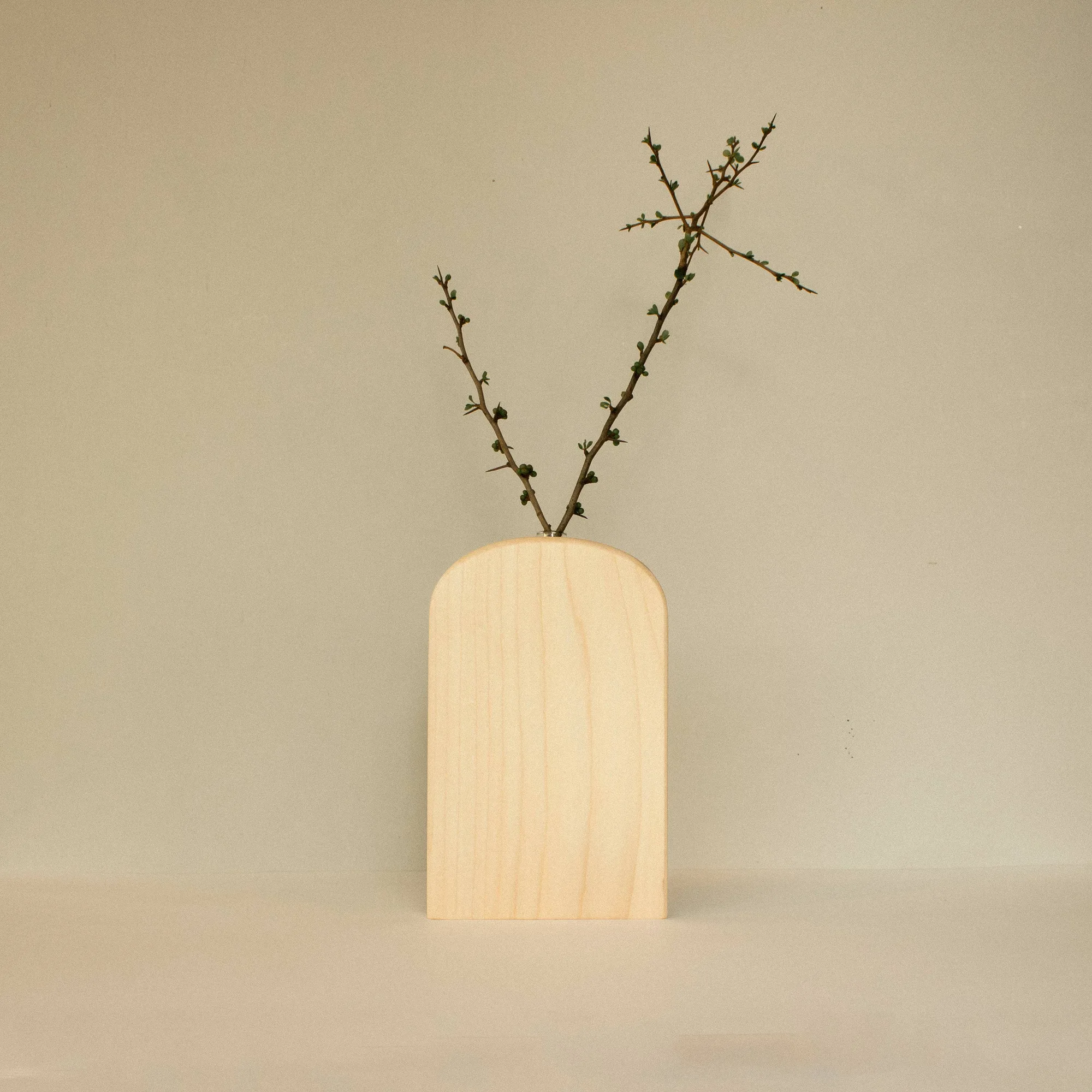 Flat Flower Holder for Table Centerpiece