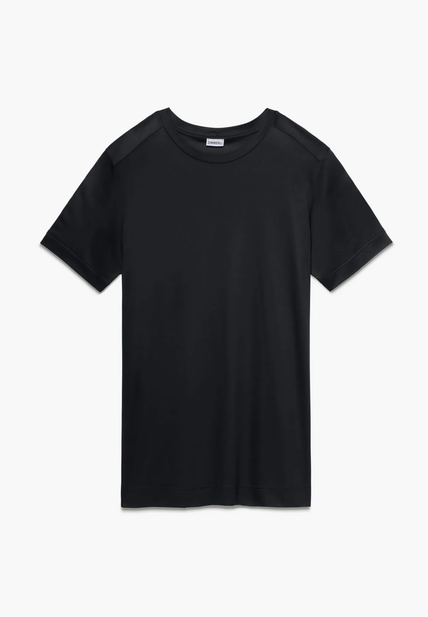 Hoe draag je een T-shirt met korte mouwen in de winter