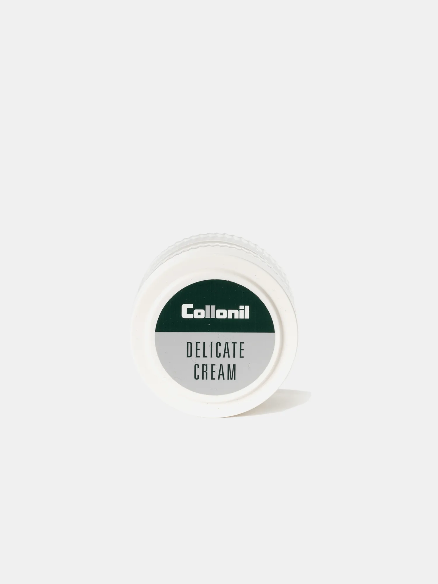 How to Apply Collonil Delicate Cream to Leather Goods