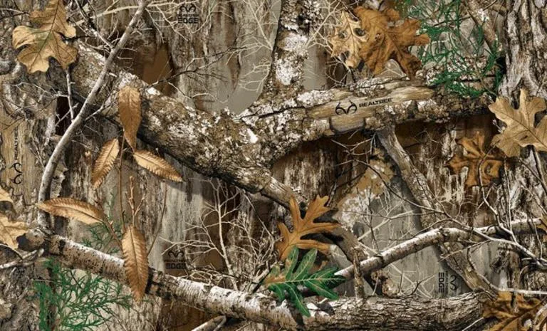 Shower Proofed Material vs PU Nylon: Which Fabric for Hides?