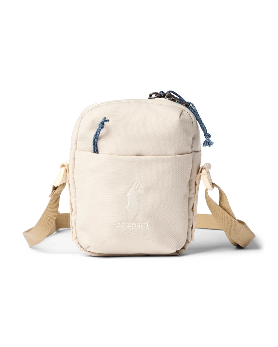 How to Pack a 30L Tote for a Weekend Trip