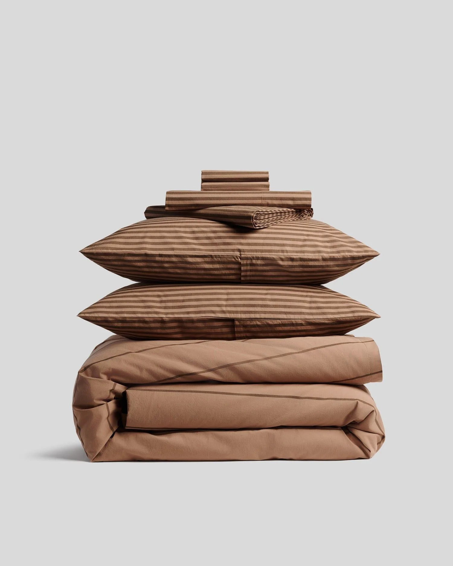 Percale vs. Sateen vs. Linen: The Ultimate Guide to Bed Sheet Weaves for Better Sleep