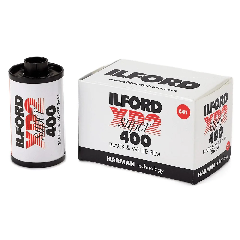 Ilford XP2 Super vs DragonFilm No IV 400 for C41 B&W
