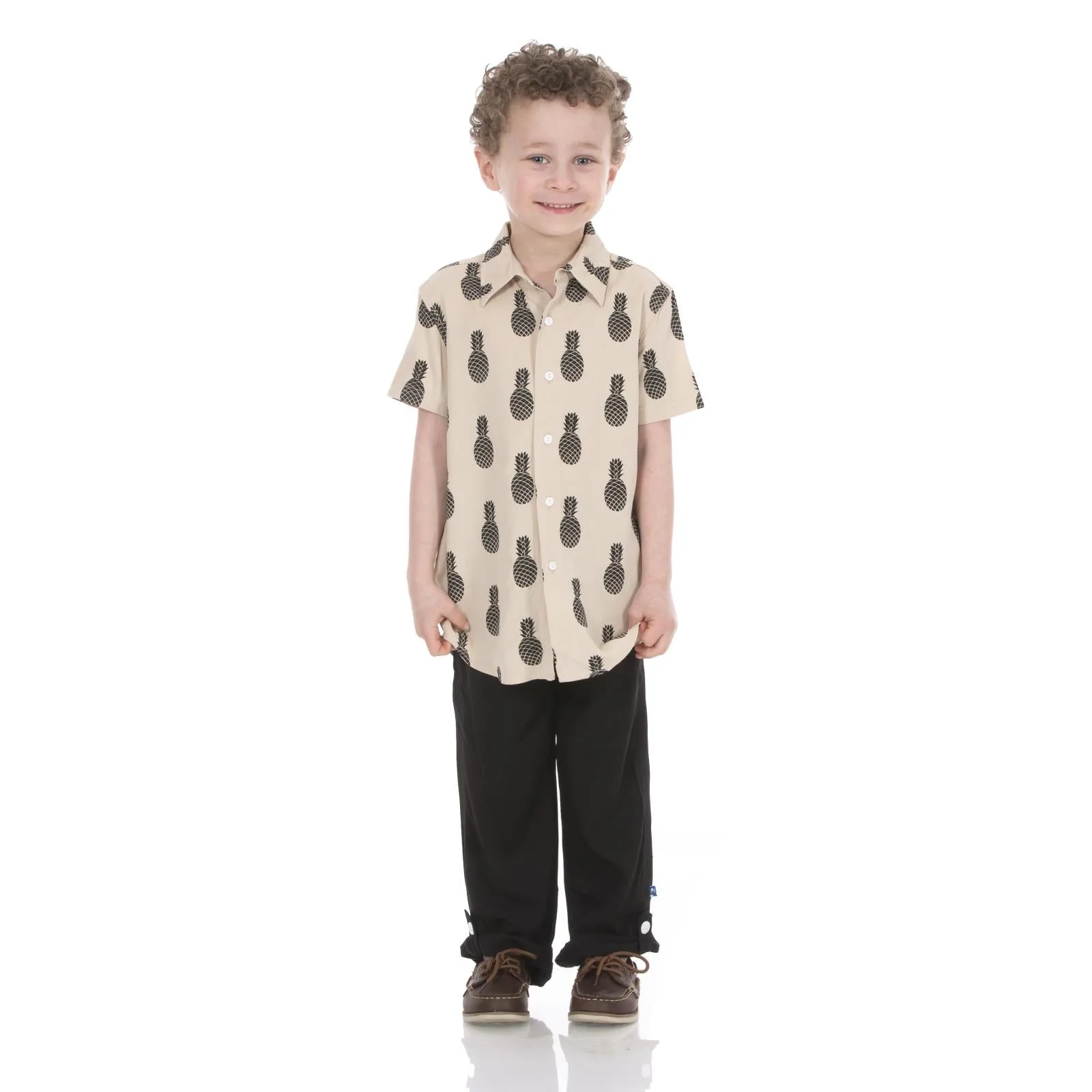 Print Short Sleeve Woven Button Down Shirt in Burlap Pineapples