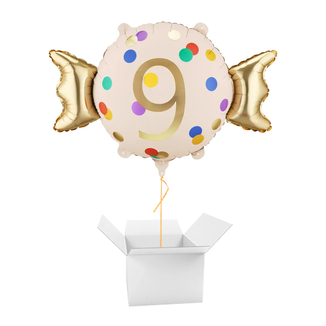 Globo de cumpleaños en caja vs. globo de foil estándar para 9 años