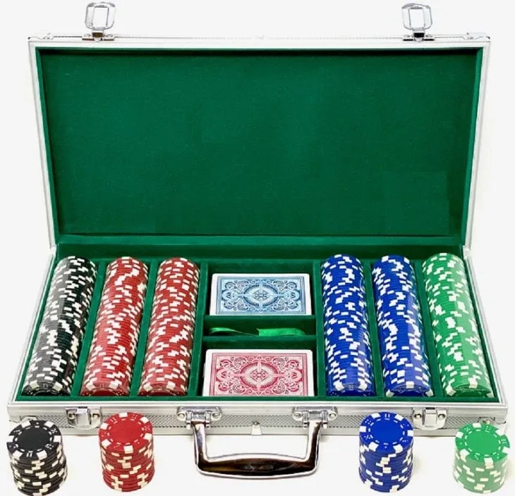 Kem Poker Chip Set: 300 11.5 Gram Dice Chips, Red and Blue Marion Decks in Aluminum Case