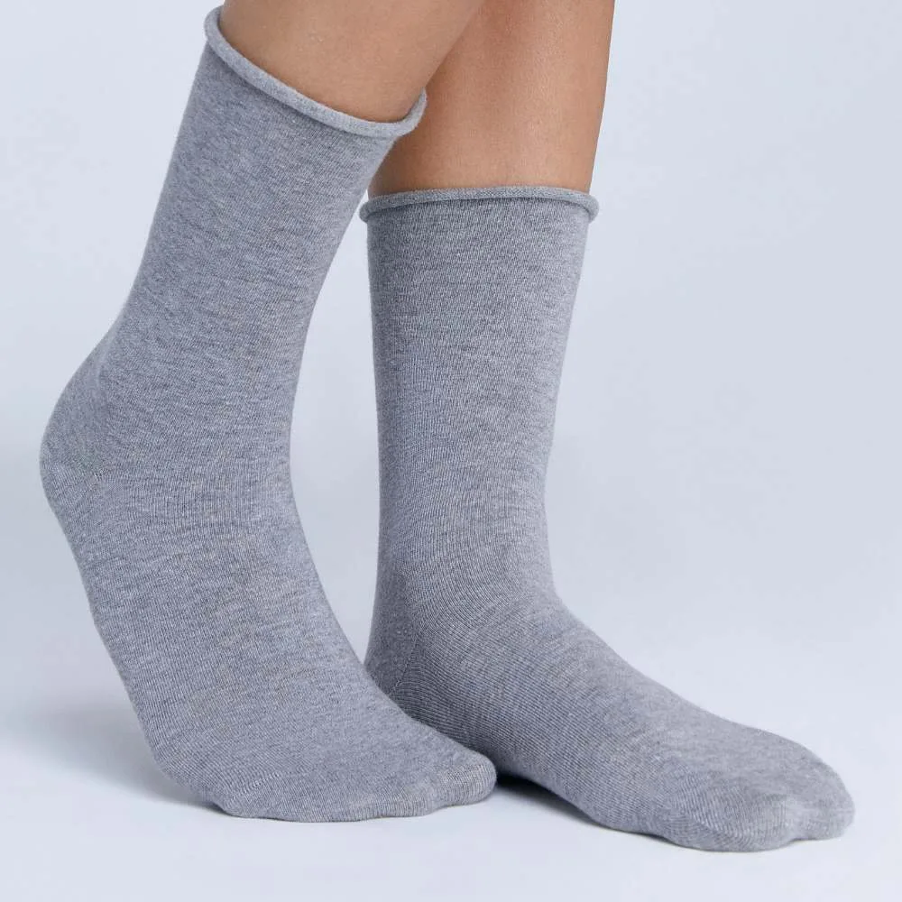 Chaussettes opaques vs. à revers : coupe en coton bio