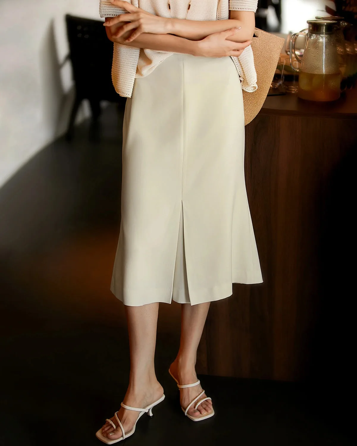 So tragen Sie Seidenhosen: Outfit-Ideen und Styling-Tipps